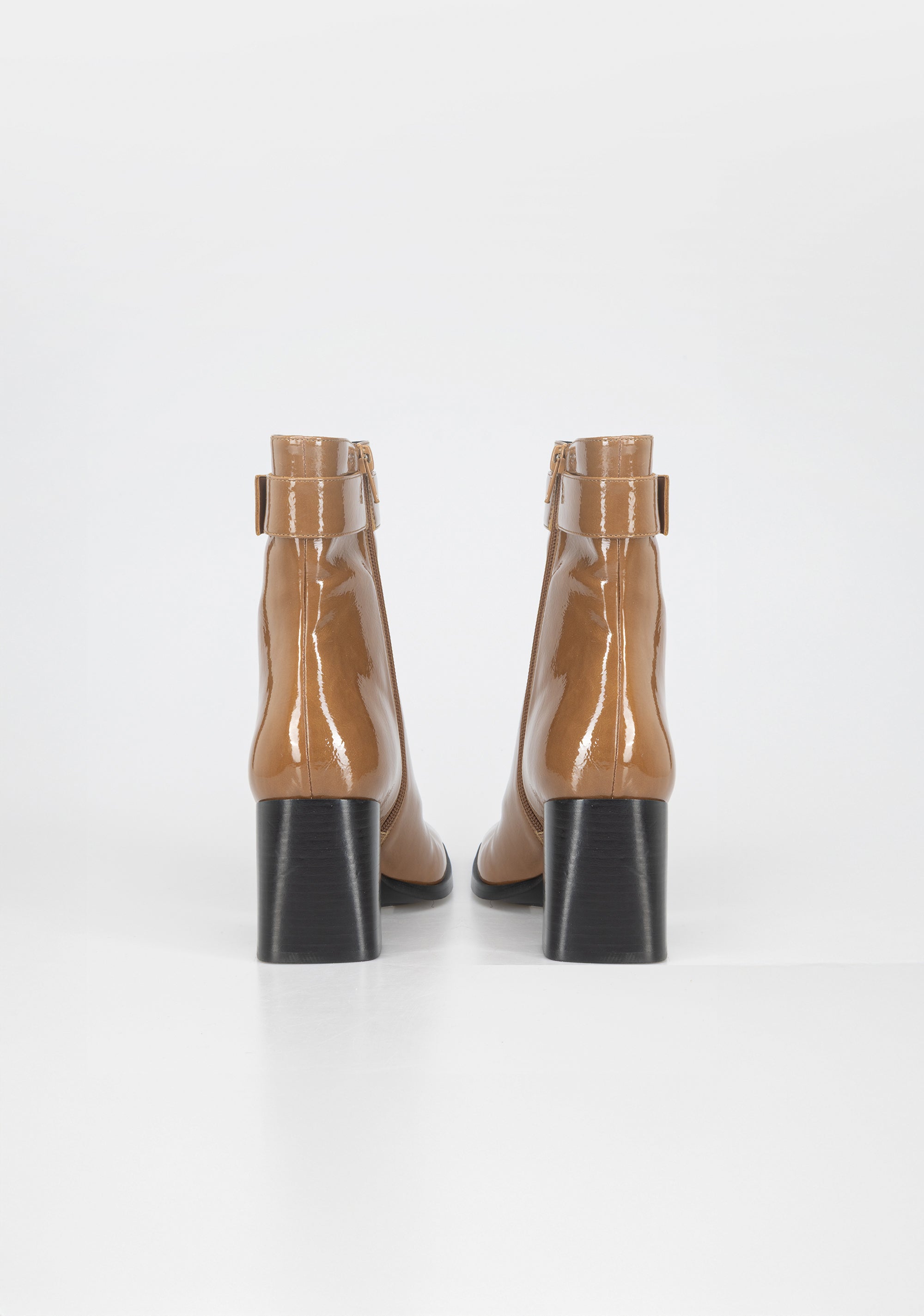 Glamorous Patent Leather Ankle Boots with Block Heel and Gold Detail Fracomina F825WS5003P44501-A25_2_ee69a0ae-331d-4b08-97fb-b2f944f2a53d