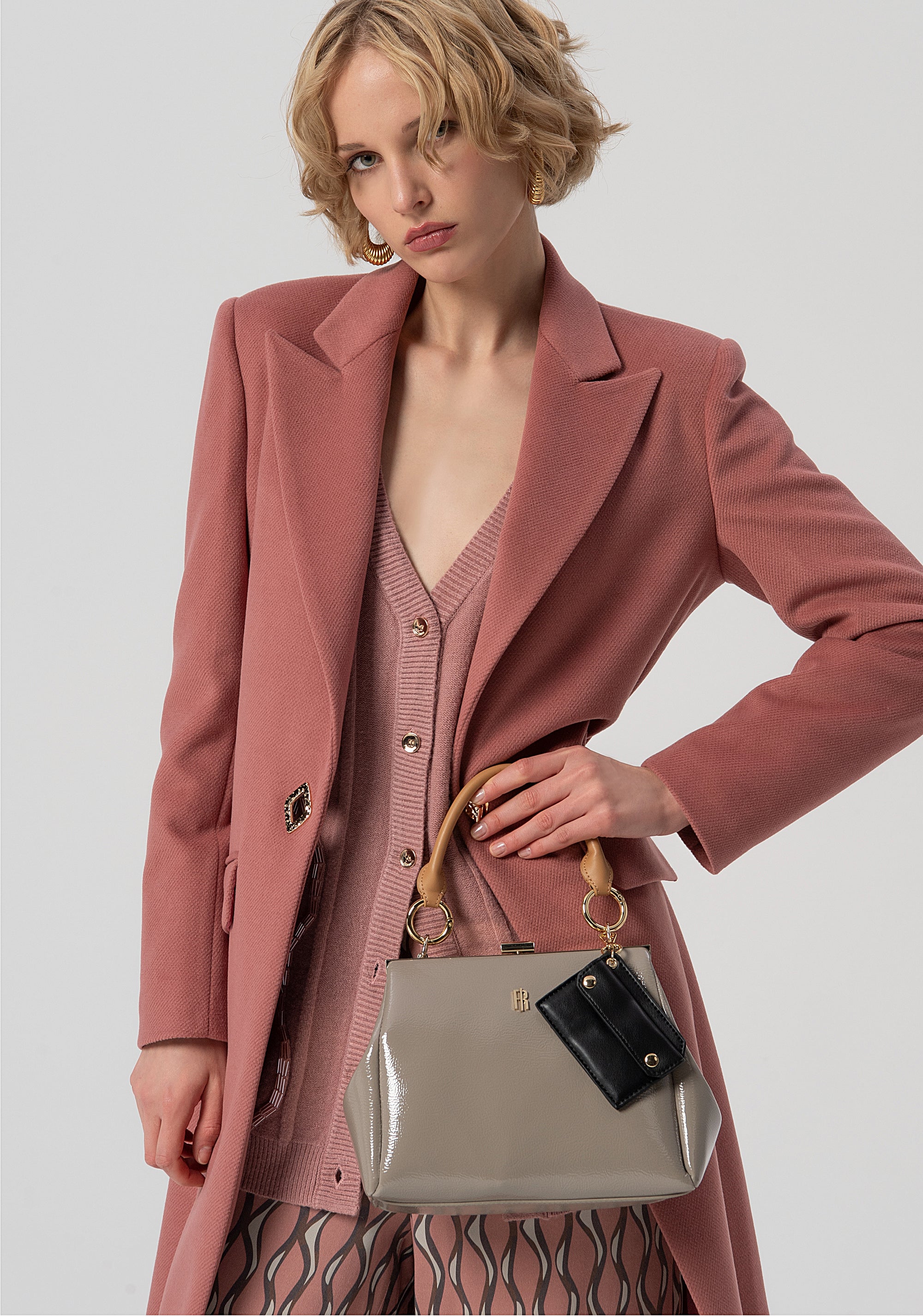 Elegant in Glossy Patent Leather with Clasp Closure and Keychain Detail Fracomina FB25WB1002P44601-T90_f1e33f0b-7e27-4816-8d39-f1b286daa65a