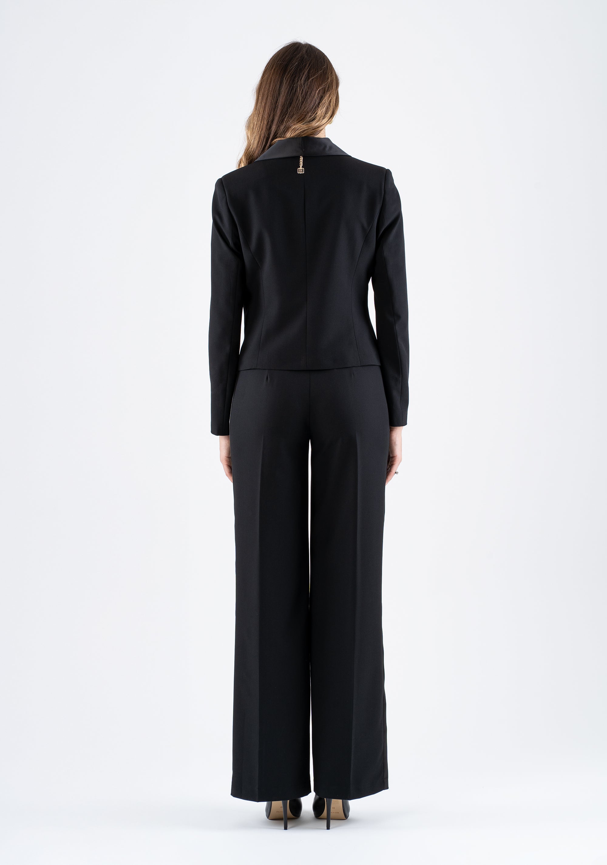 Elegant wide-leg trousers with high waist and pockets Fracomina FI25SV4001W45901-053_5