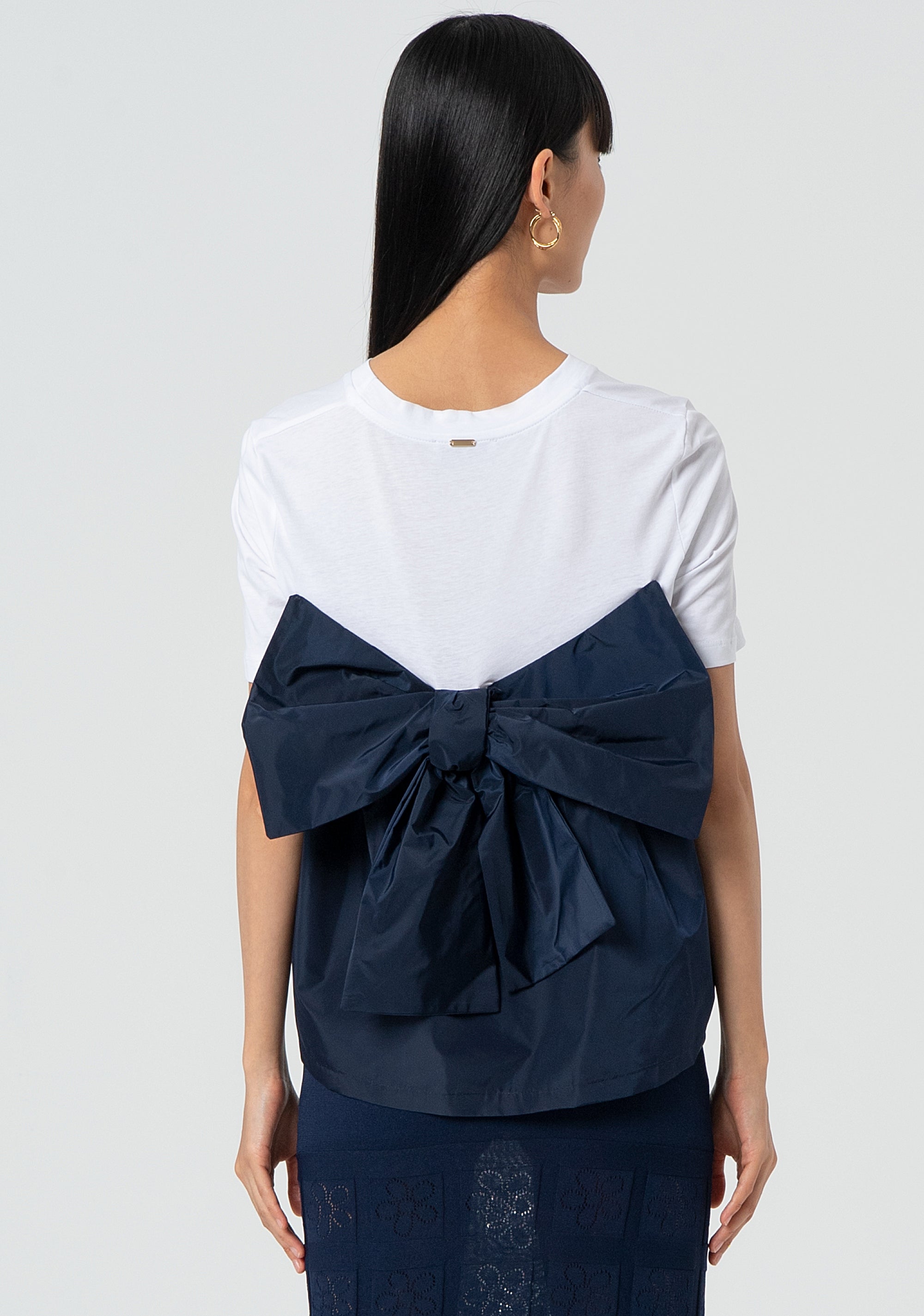 Egg shaped t-shirt with round neck Fracomina FJ25ST3003J40001-283-4