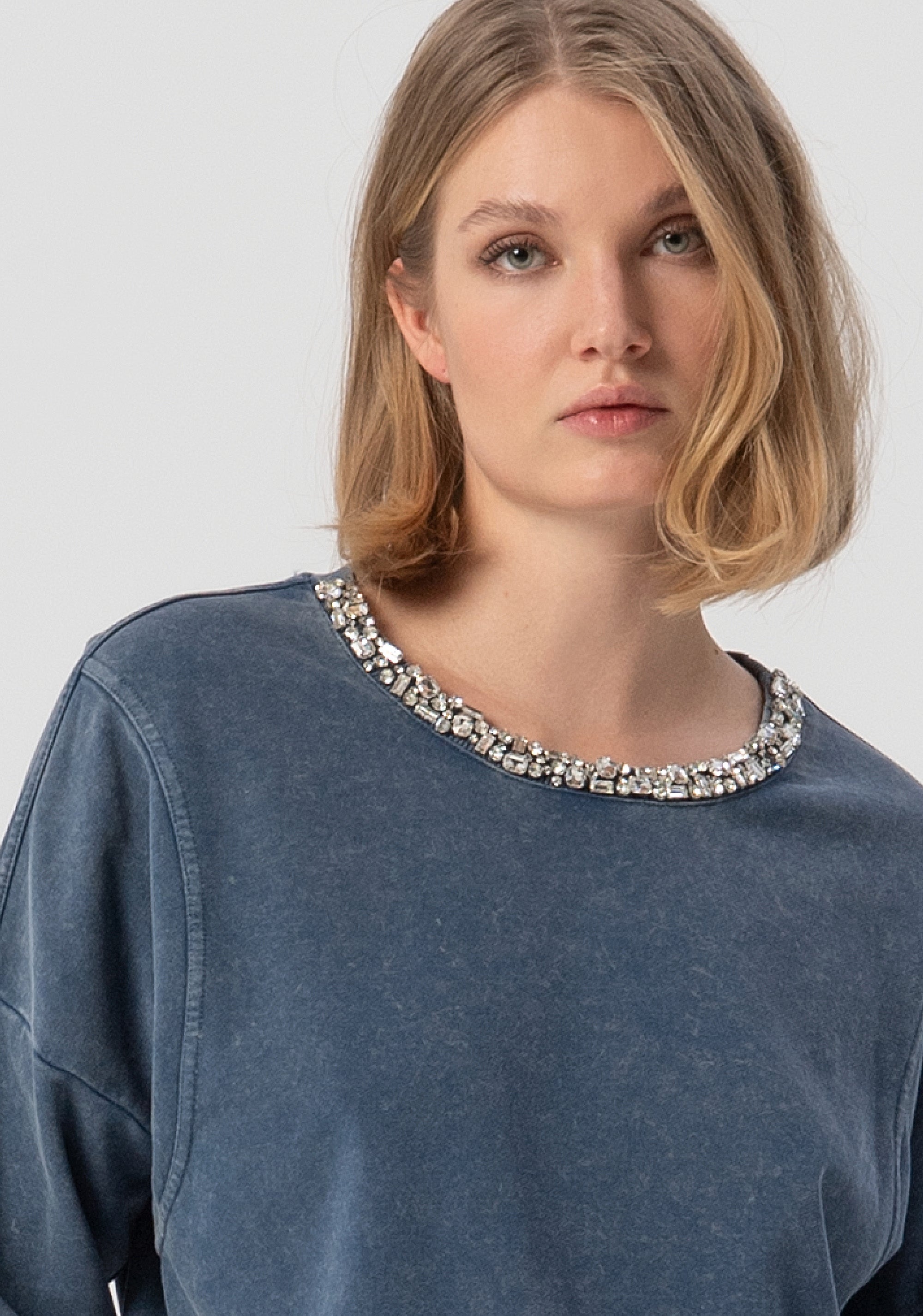 Sweater regular fit with round neck and shiny stones applied Fracomina FJ25WT9002F409O3-166-2