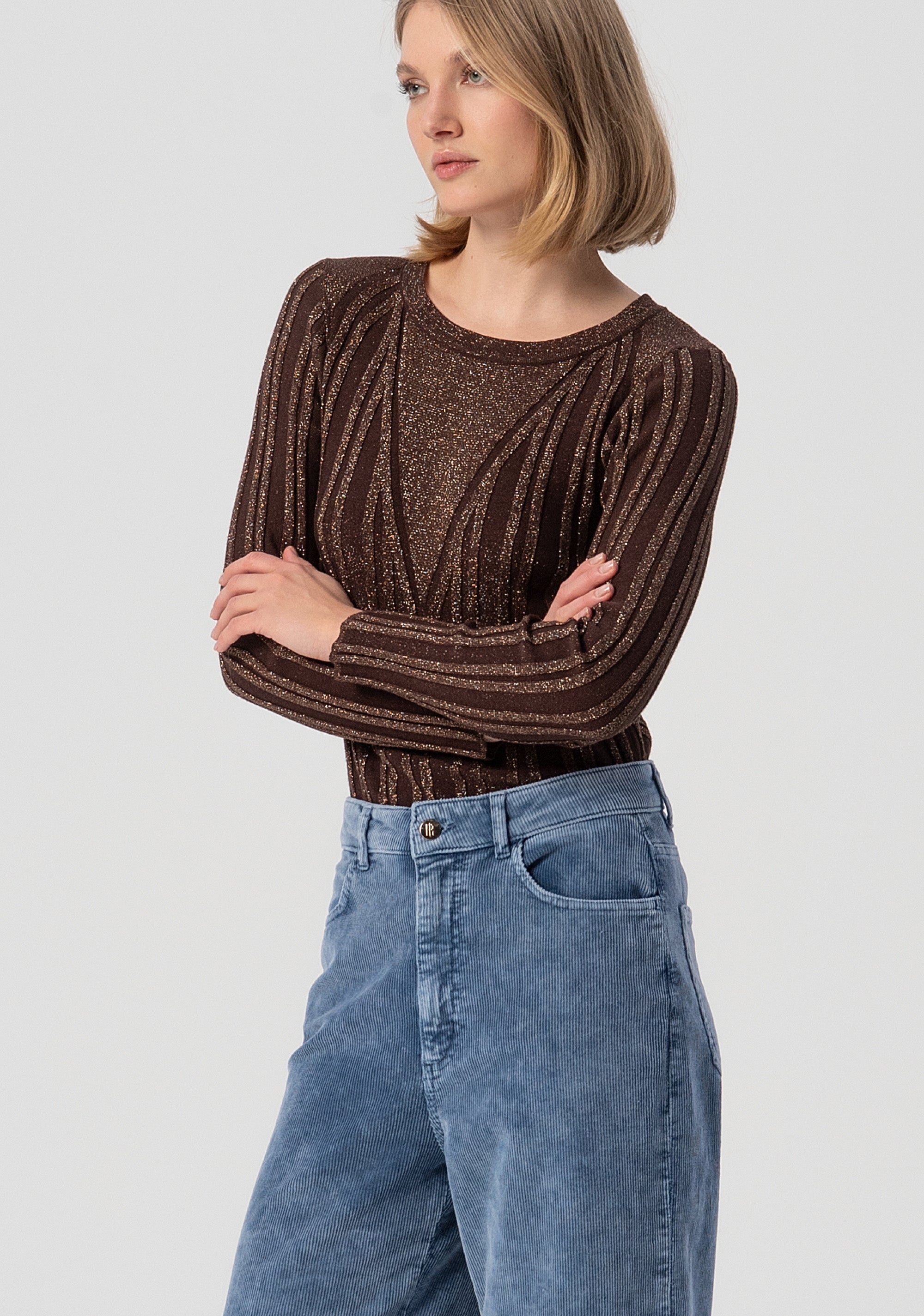 Carrot pant made in velvet Fracomina FJ25WVD004W59601-166-2