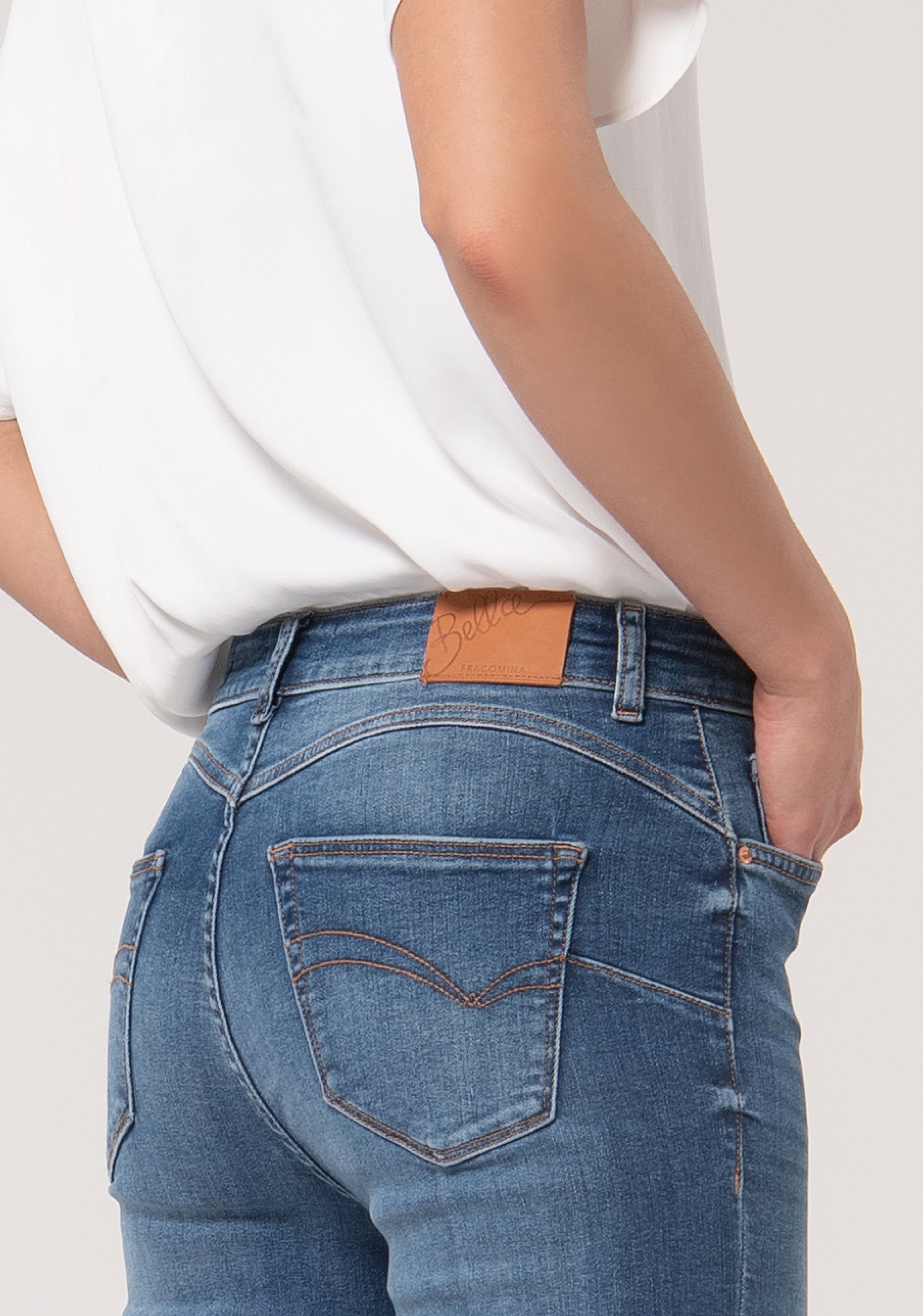 Jeans regular fit with perfect shape effect made in stretch denim with middle wash Fracomina FP000V8050D40402-349-3_ce065a56-6c59-4243-ba1b-945b7c2d6040
