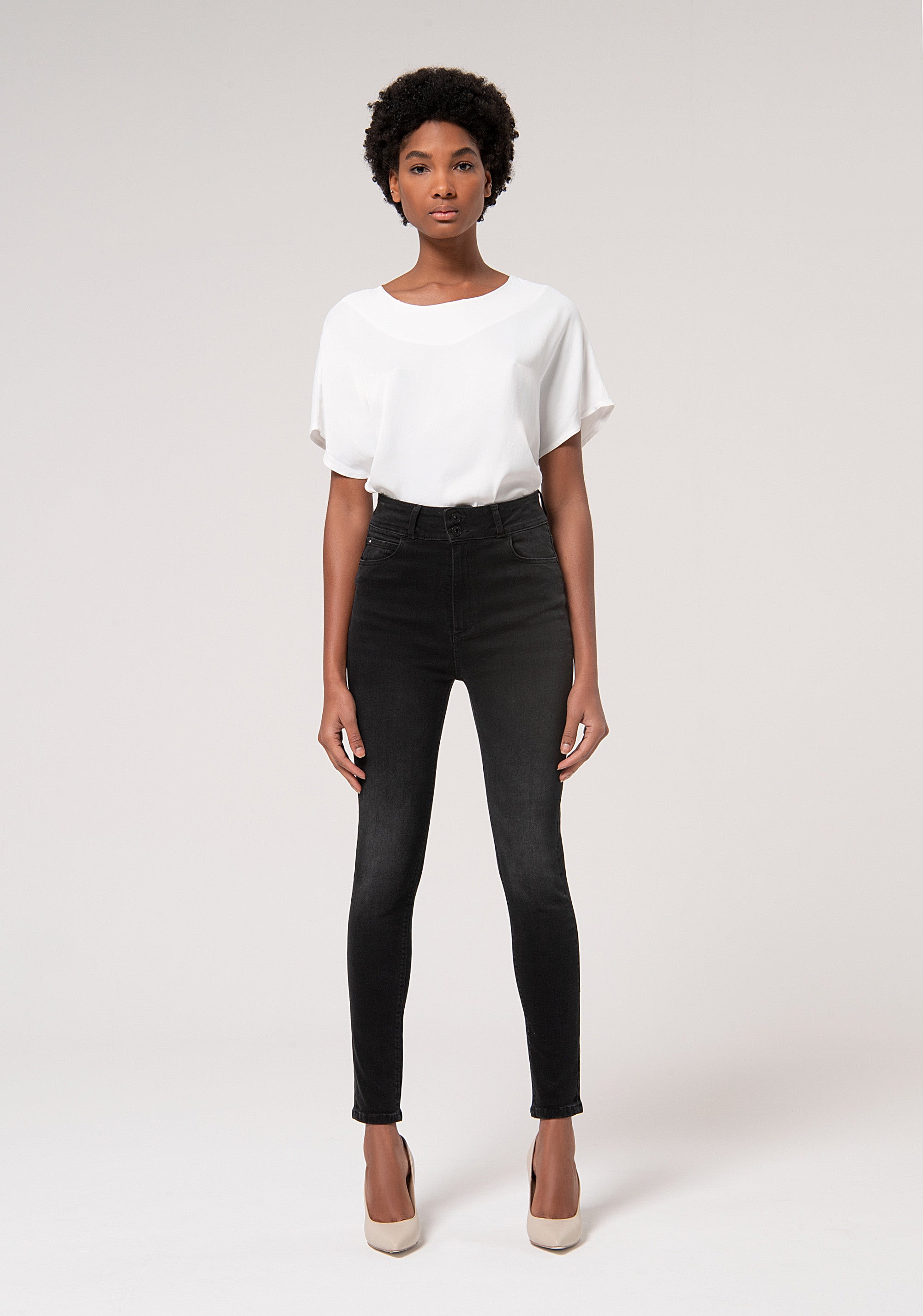 9519 Black Slim Fit Jeans