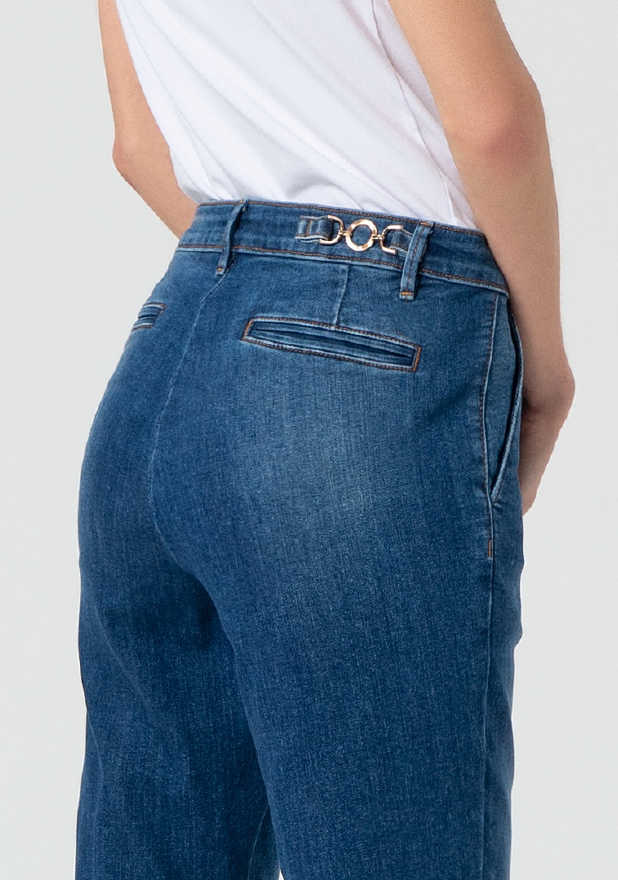 Straight leg jeans made in stretch denim with dark wash Fracomina FP25SV4001D46093-349-2