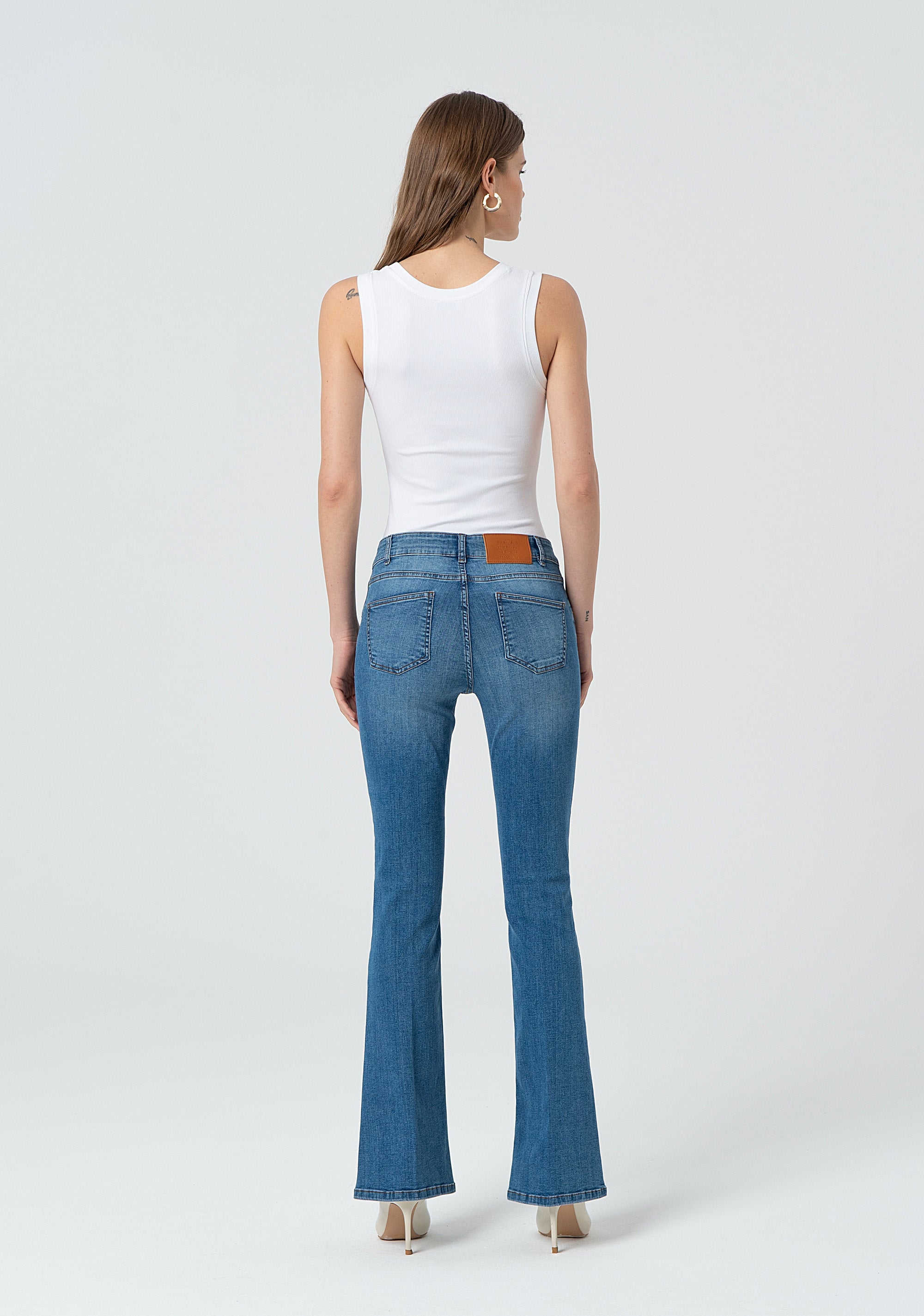 Jeans bootcut with push-up effect made in denim with middle wash Fracomina FP25SVA010D46002-258-4
