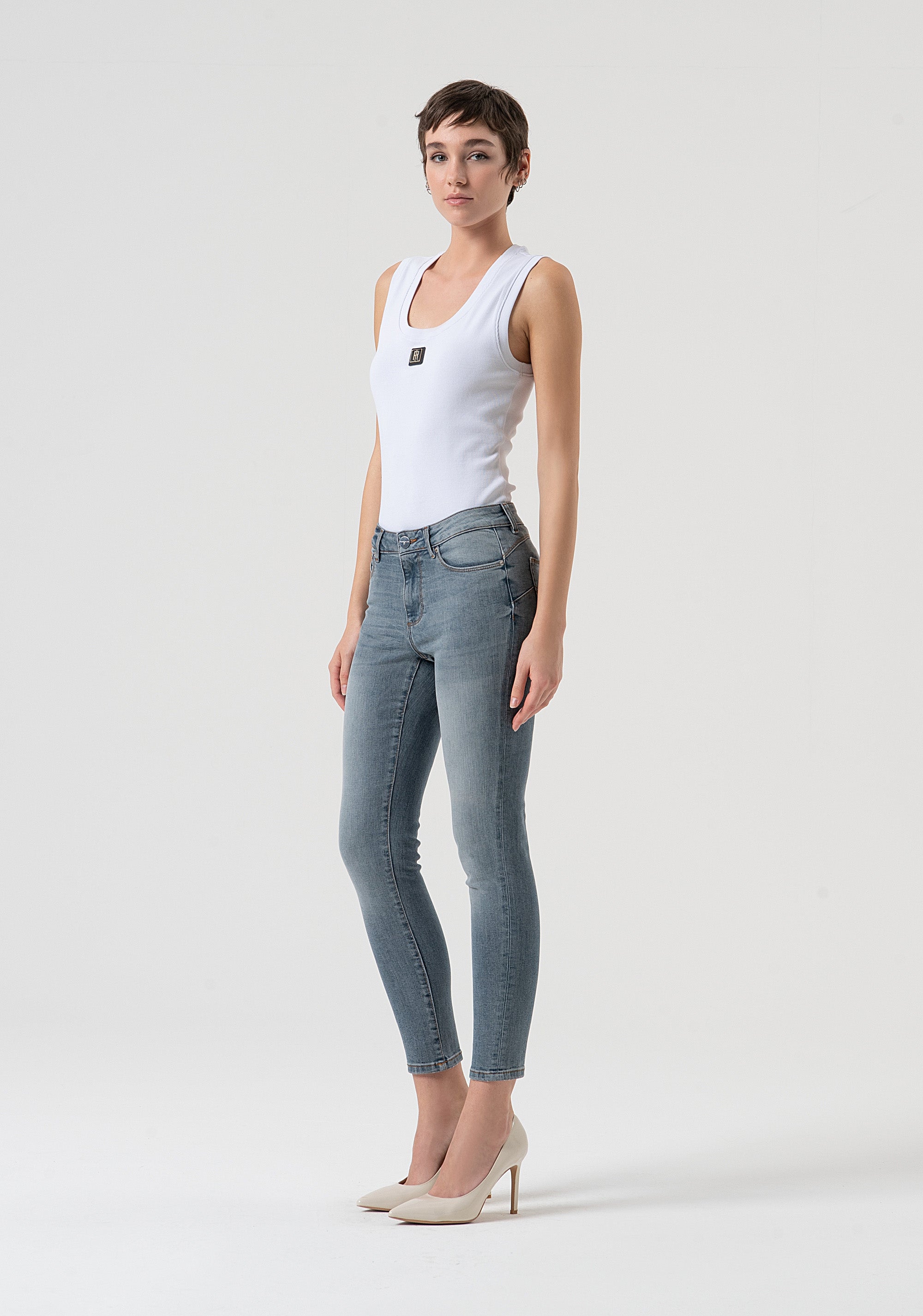 Jeans slim fit with push-up effect made in blue grey stretch denim with middle wash Fracomina FP25WV8000D46001-C41-2
