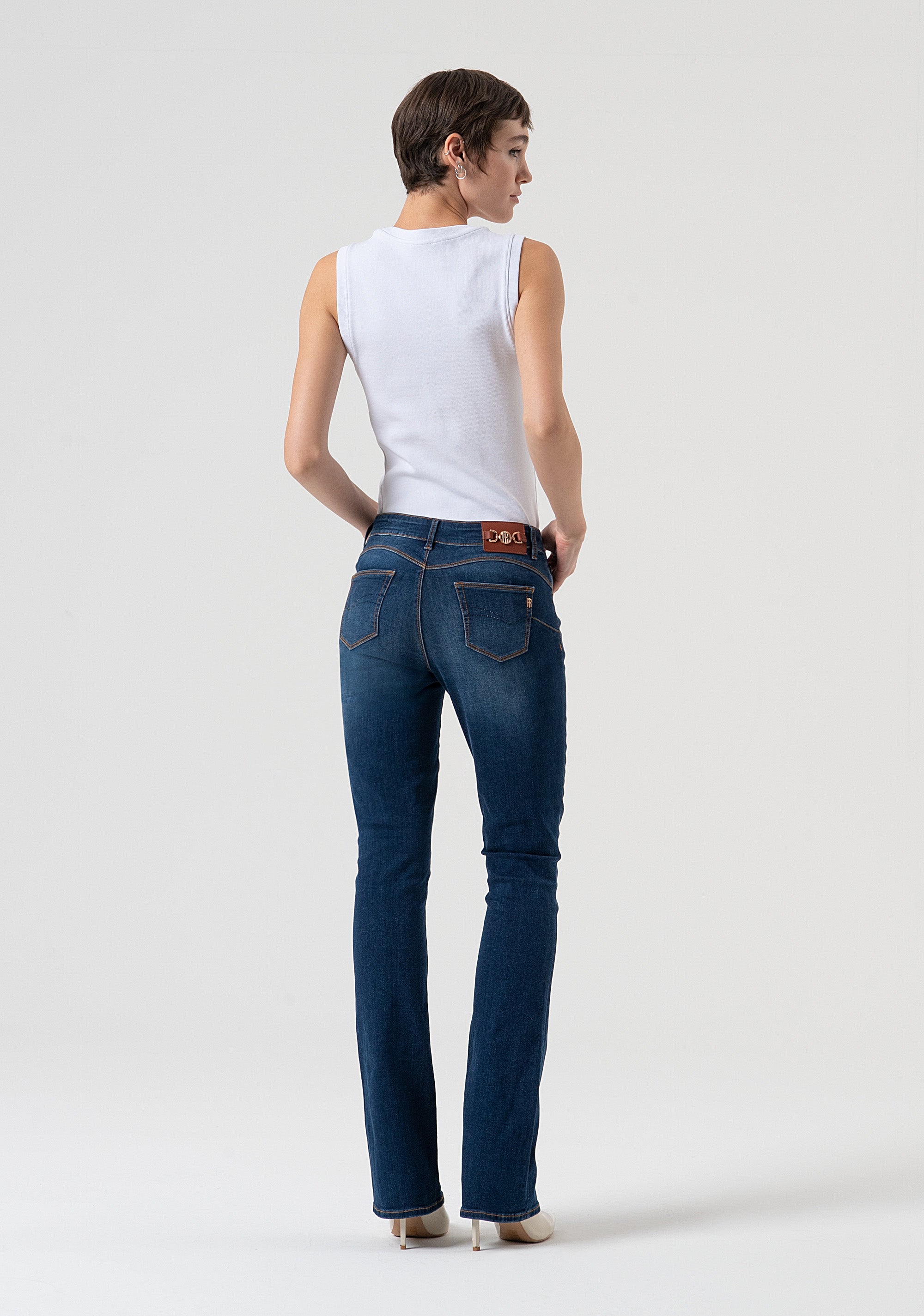 Jeans bootcut with push-up effect made in denim with middle wash Fracomina FP25WV8020D46002-987-4