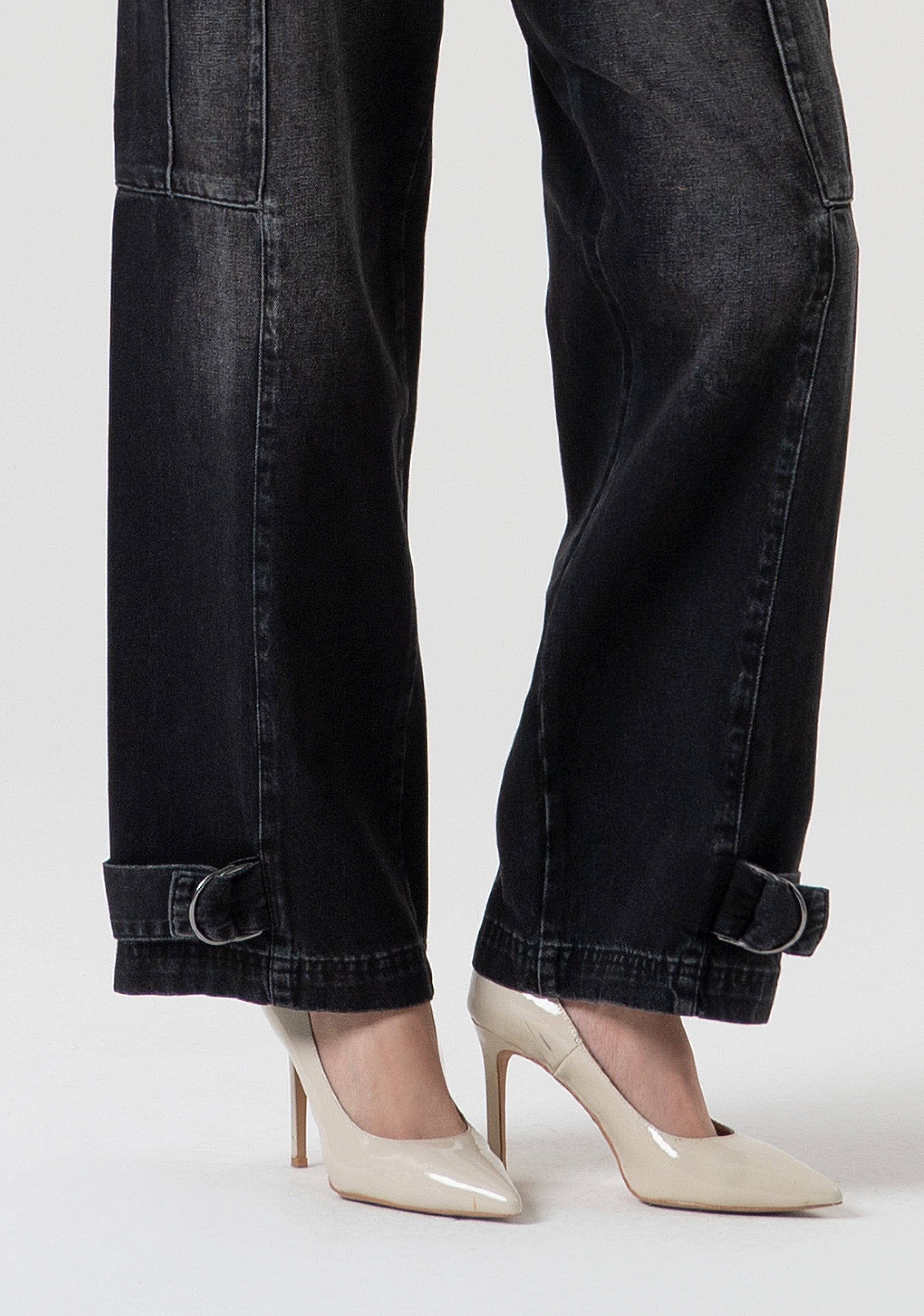 Jeans cargo made in black denim with dark wash Fracomina FP25WVC004D41904-H21-3