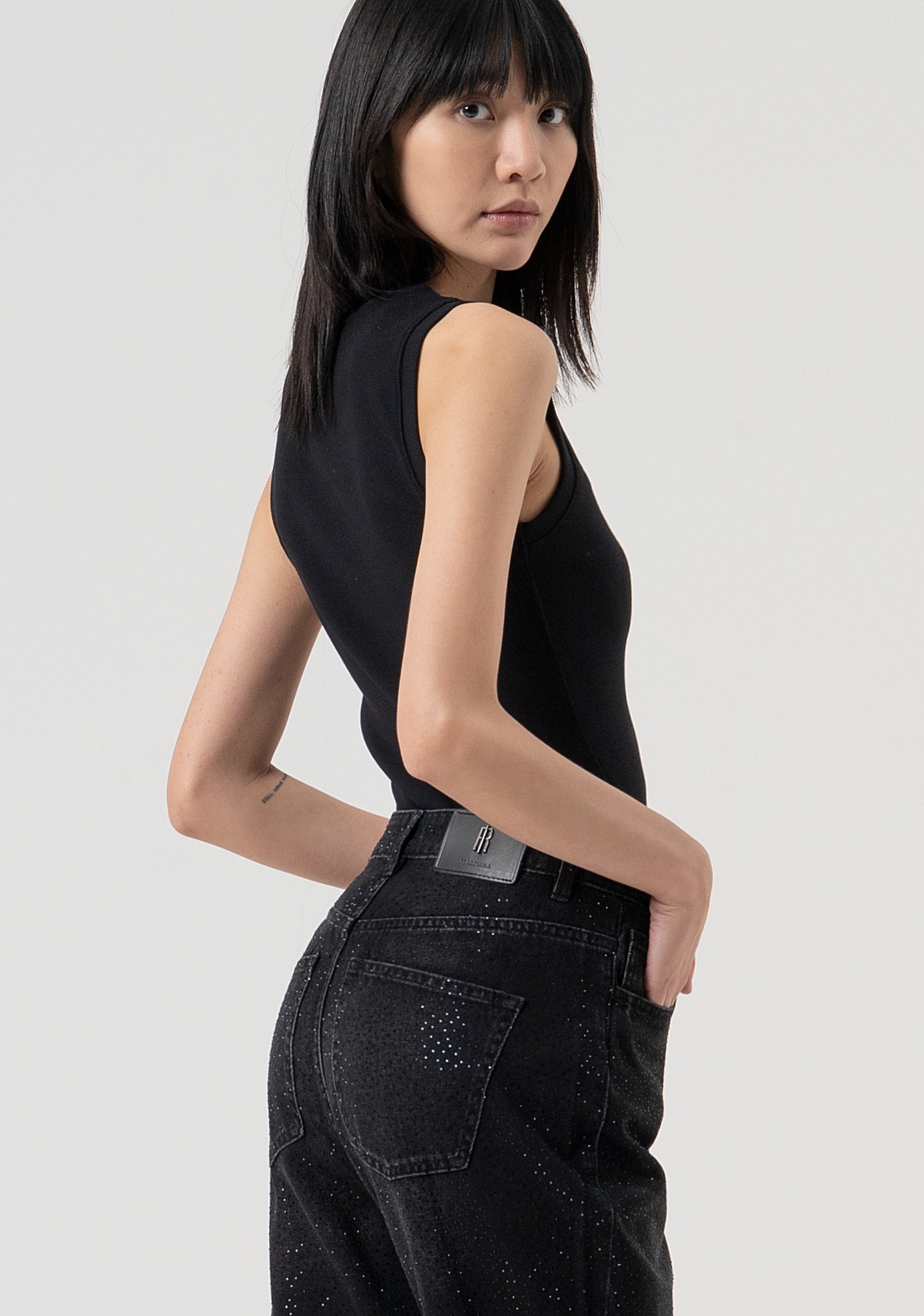 Jeans carrot mom fit made in black denim with dark wash Fracomina FP25WVD005D41904-H21-2