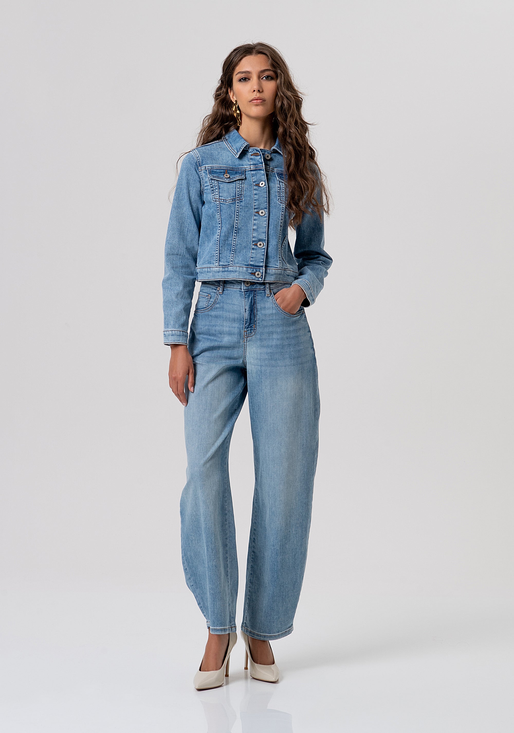 Jacket regular fit made in denim with light wash Fracomina FP26SJ4001D45003-062-4