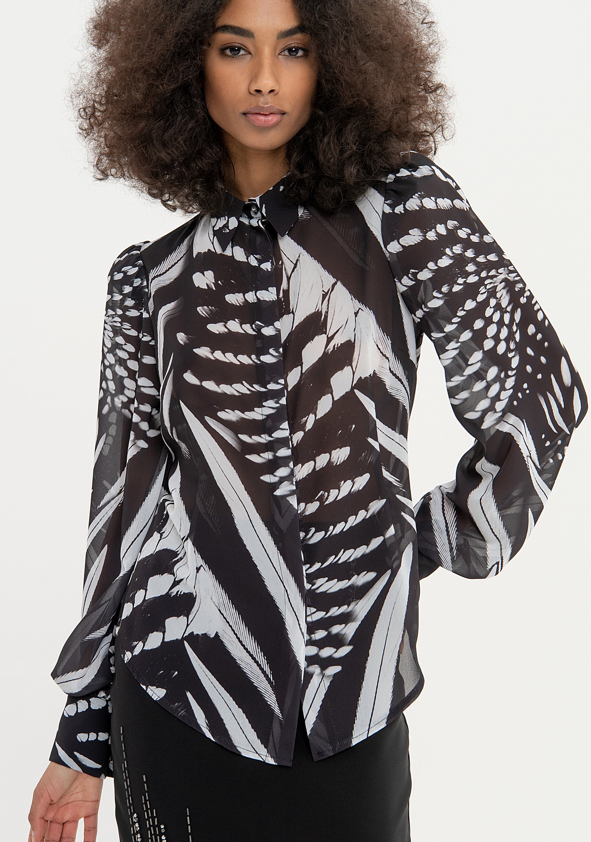 Shirt regular fit with flowery pattern Fracomina FQ23WT6004W412N4-R96-1
