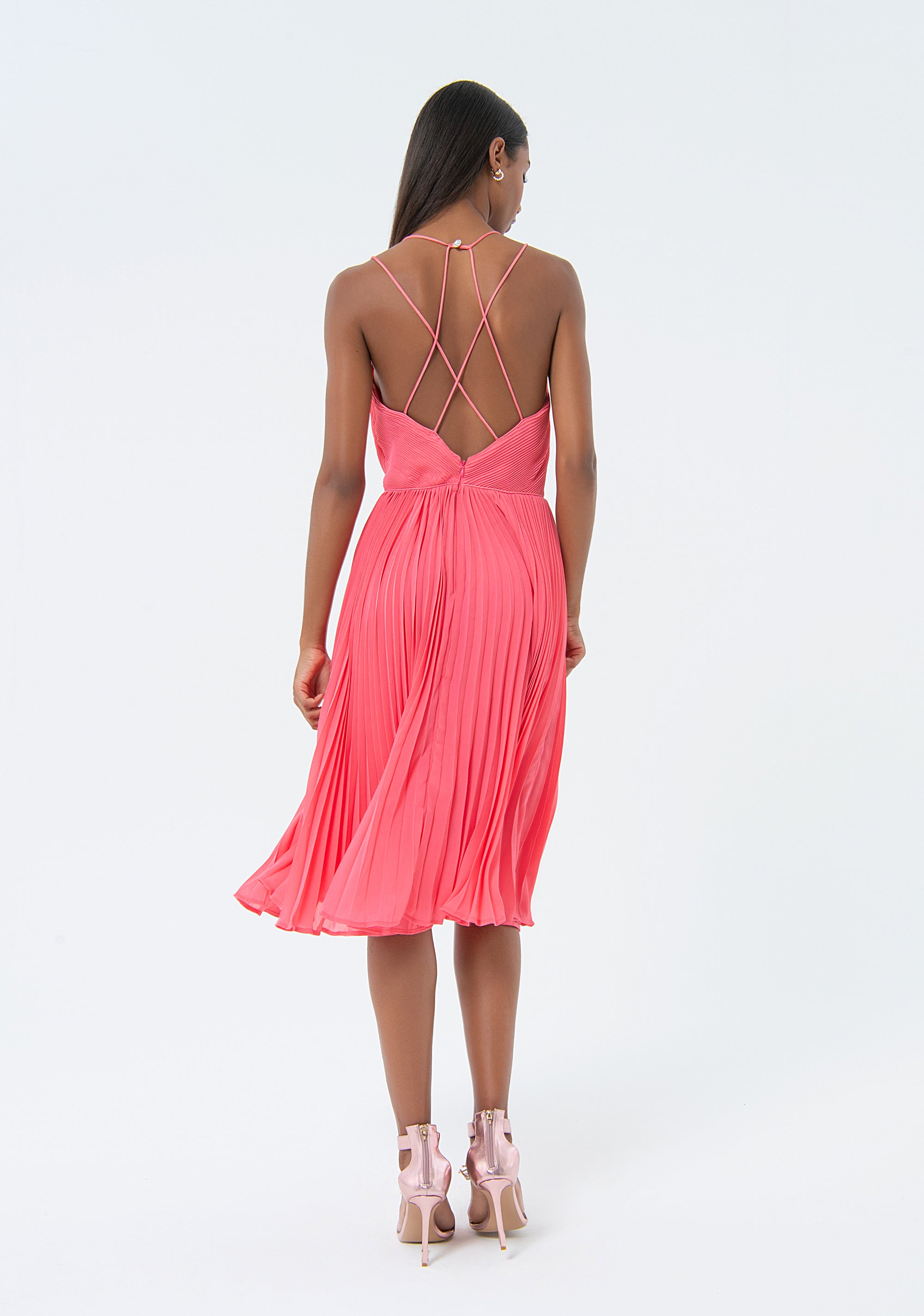Sleeveless dress middle length with plissè effect fabric Fracomina FQ24SD1019W412F9-L12-4_4b9ed977-163c-4053-990c-ca6c5522968d