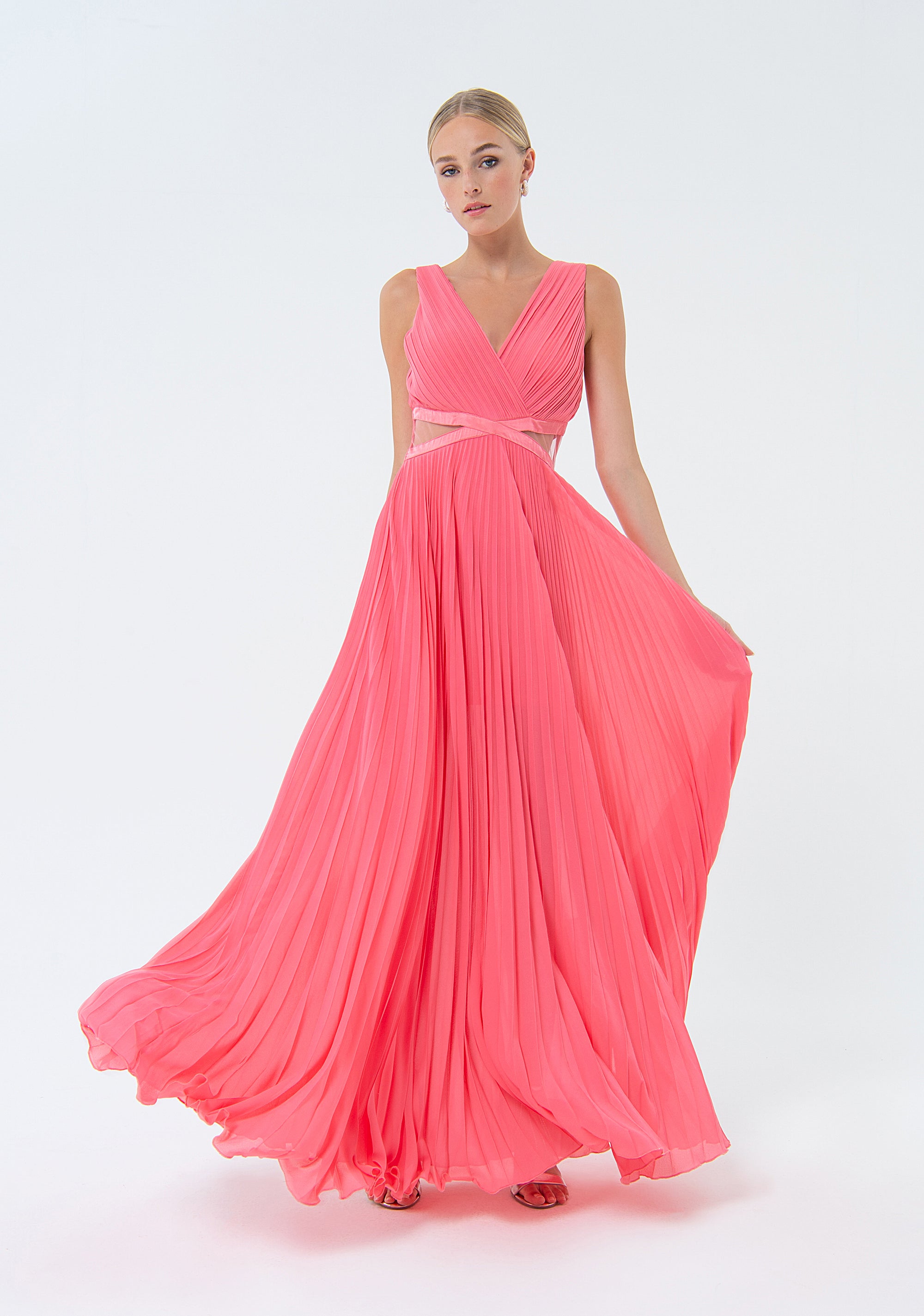Long sleeveless dress made in plissè effect fabric Fracomina FQ24SD3026W412F9-L12-1_cafa4604-e829-4717-a7a0-0b057f113de7