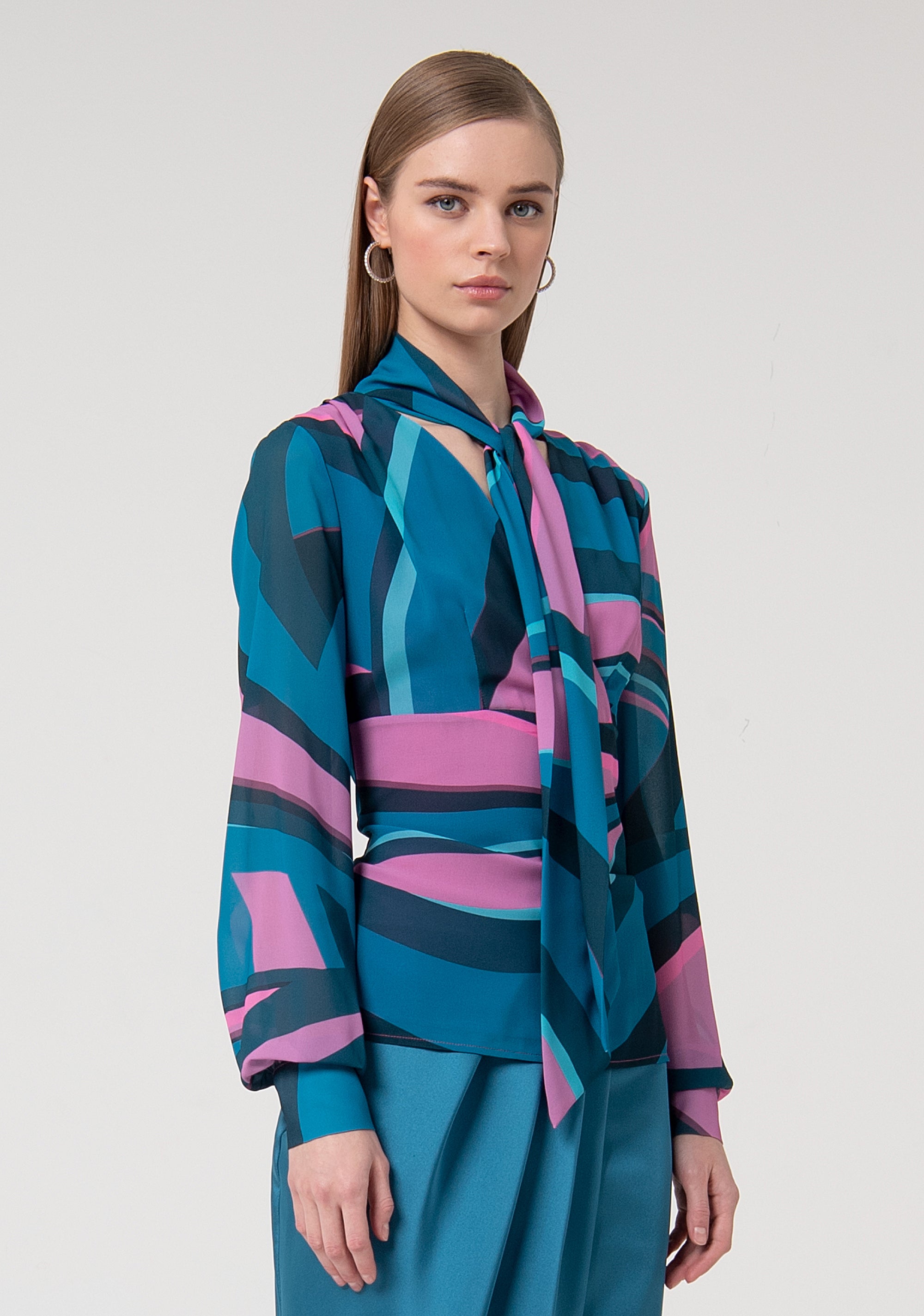 Top made with abstract pattern and long sleeves Fracomina FQ24WT1002W412K5-L53-3