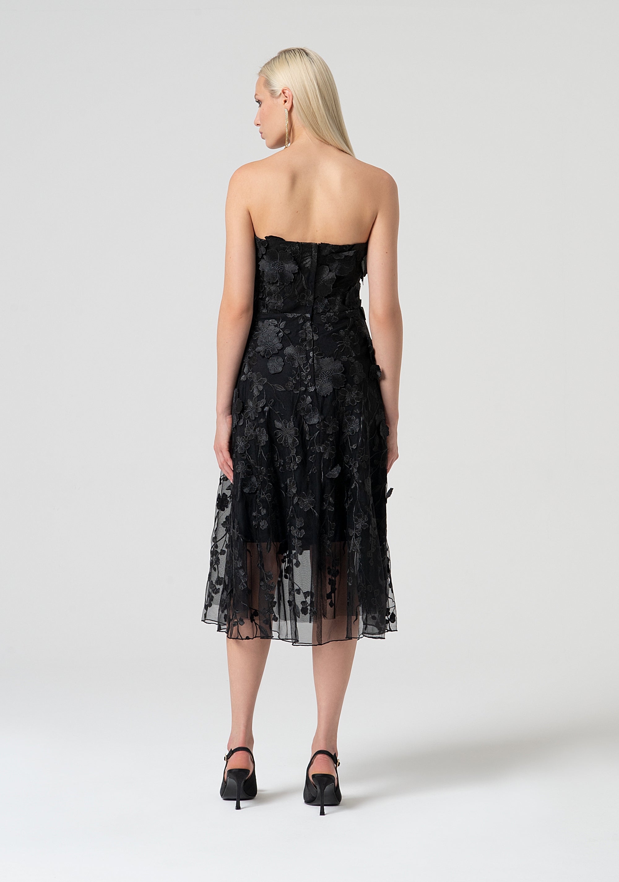 Sleeveless dress middle length made in lace Fracomina FQ25SD2002W79001-053-4