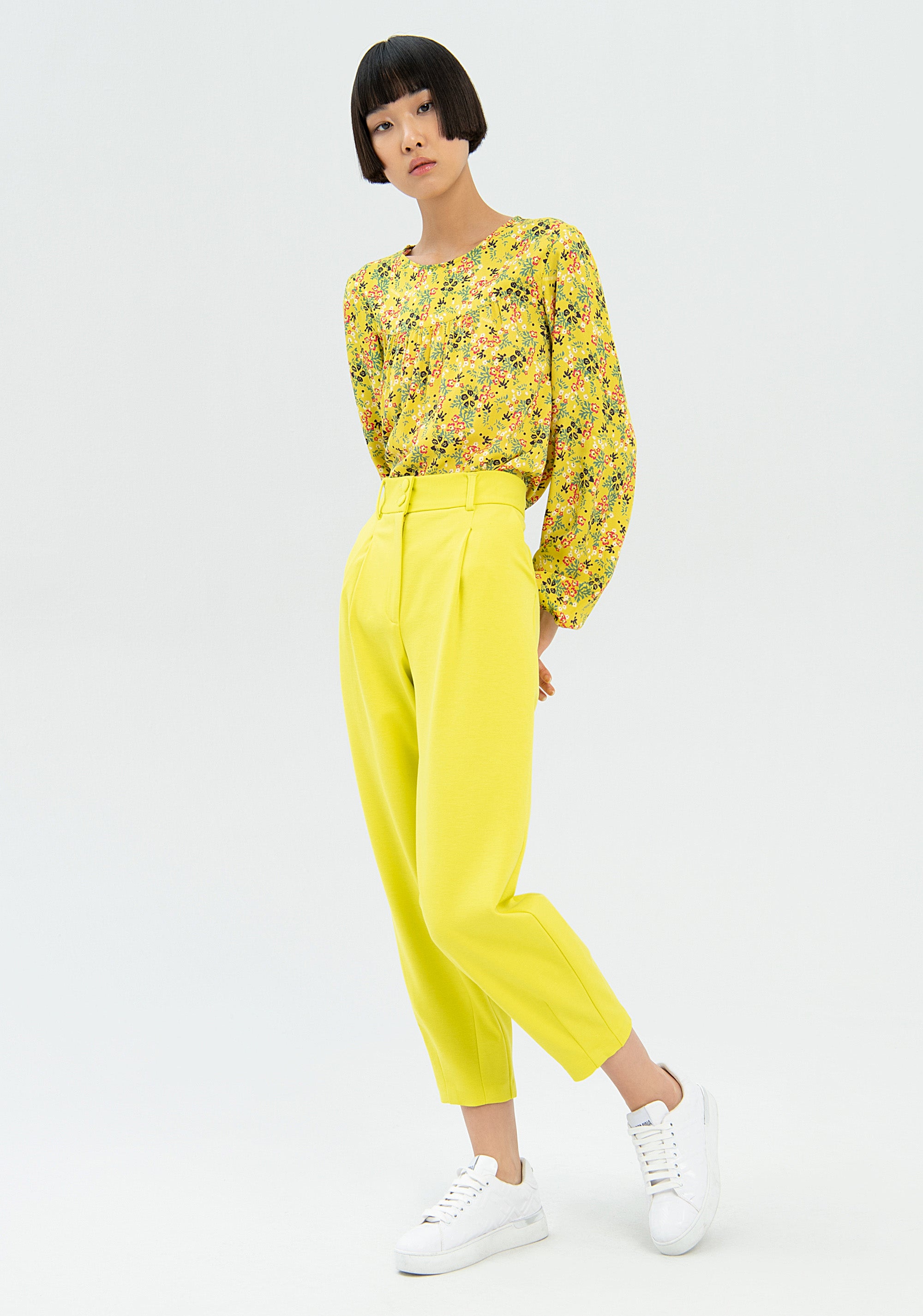 Carrot pant made in technical fabric Fracomina FR22WVD009W49701-596