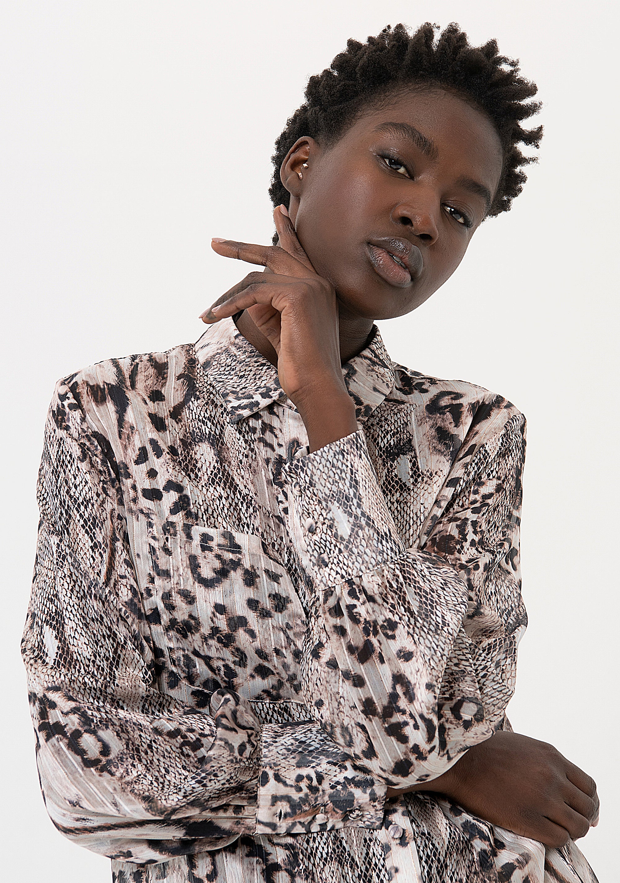 Shirt regular fit made in georgette with animalier pattern Fracomina FR24ST6010W668R8-S23-2