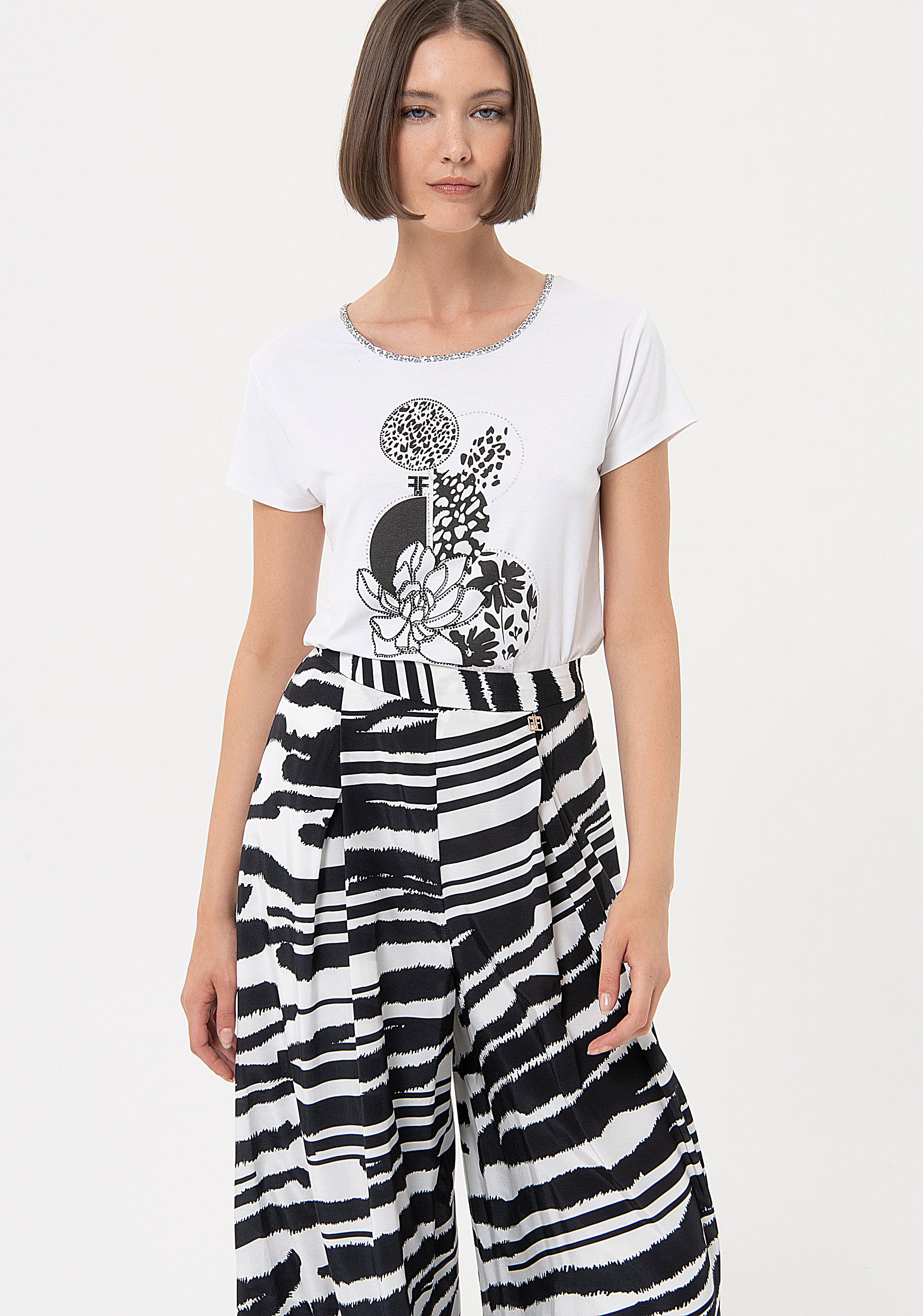 Coulotte pant flare with zebra-striped pattern Fracomina FR24SVB007W583R8-S30-2