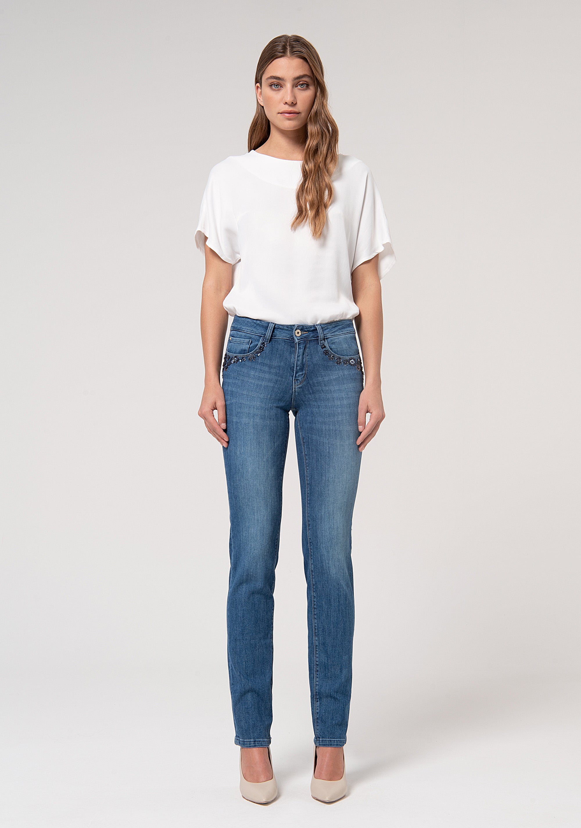 Jeans slim fit with shape-up effect made in denim with middle wash Fracomina FR24WV2015D460R9-349-1