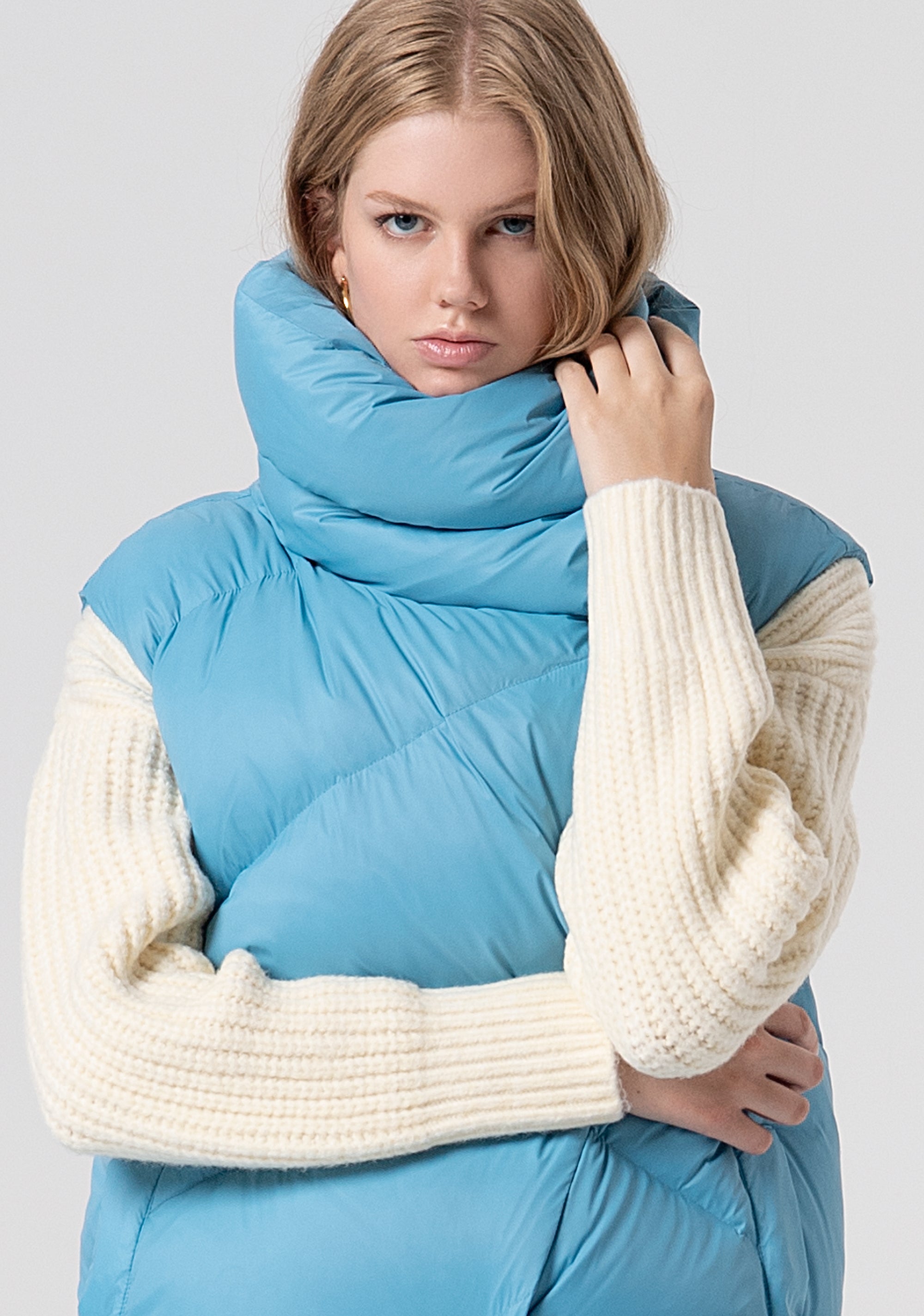 Oversized Puffer Vest with Draped Collar Fracomina FR25WC3006O46601-T57-2