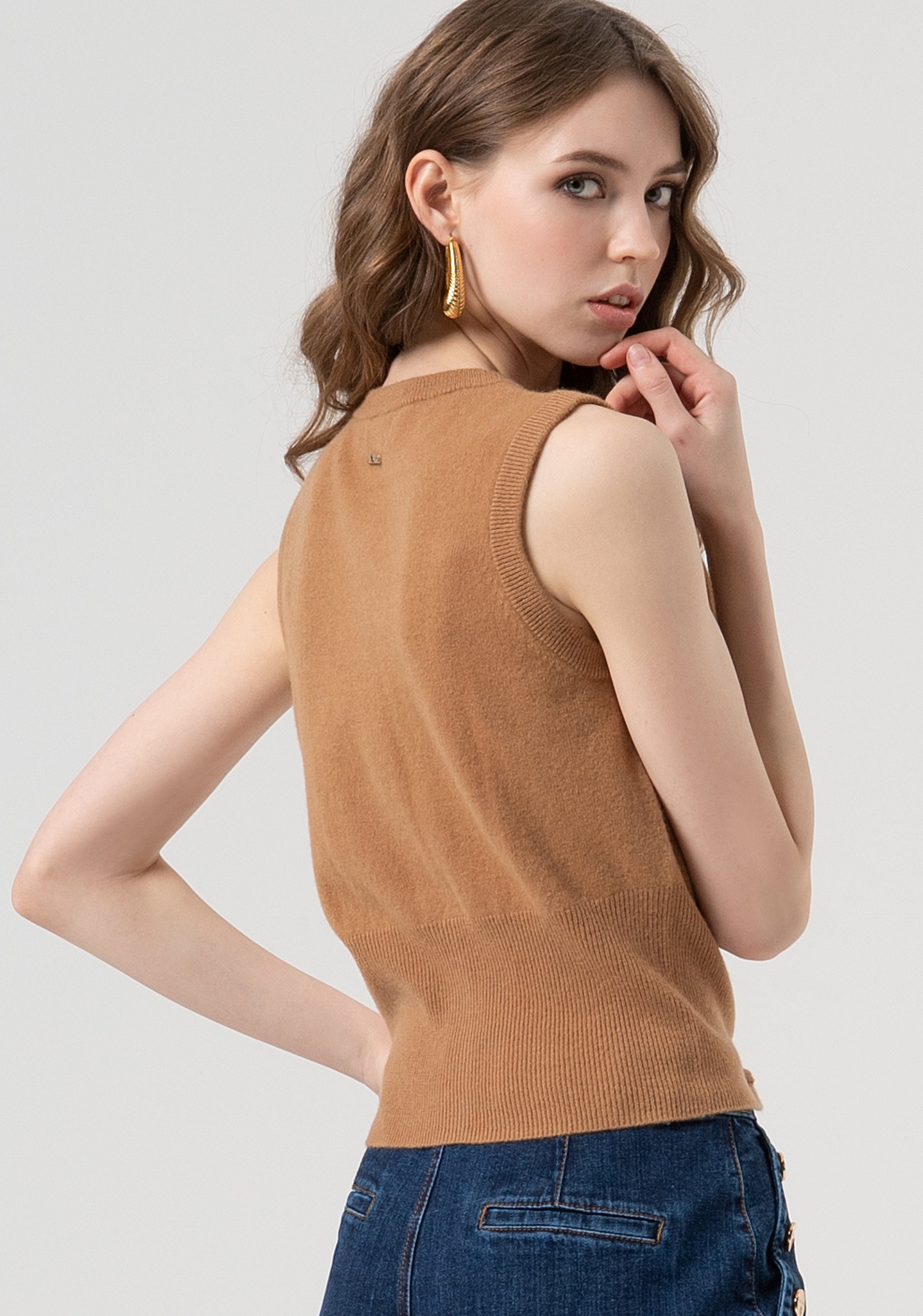 Knitted gilet regular fit made in wool Fracomina FR25WJ5008K47301-E44-3