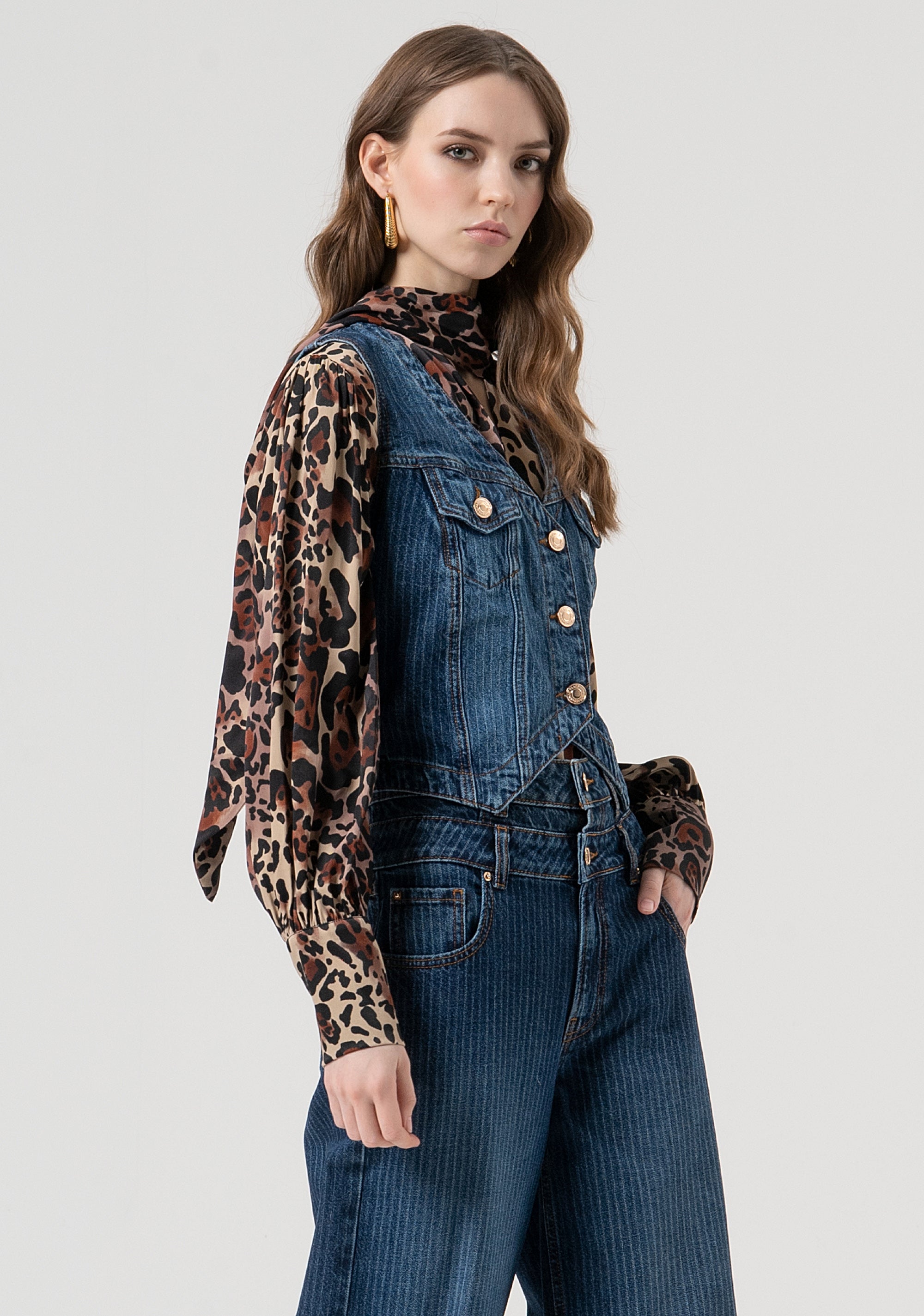 Gilet slim fit made in pinstriped denim Fracomina FR25WJ5018D419F8-T64-3