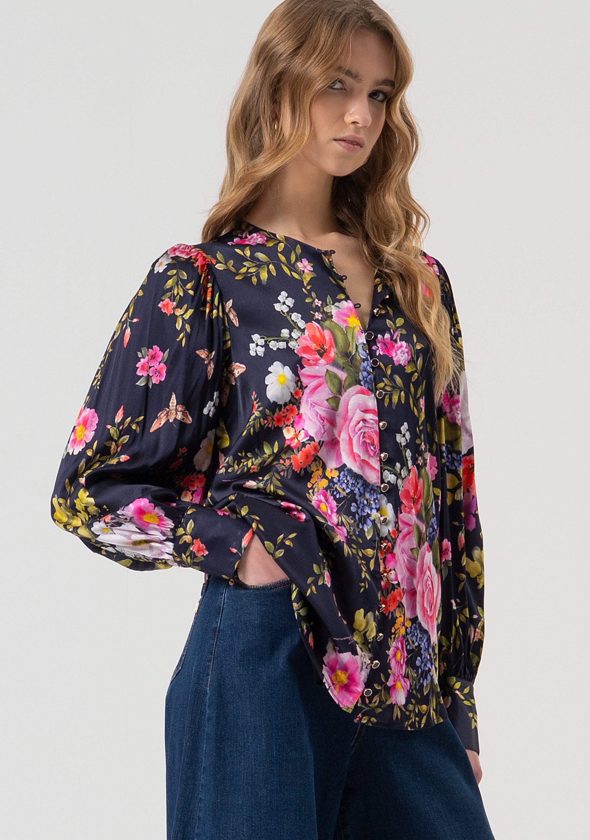 Shirt regular fit with flowery pattern Fracomina FR25WT6013W584K2-117-3