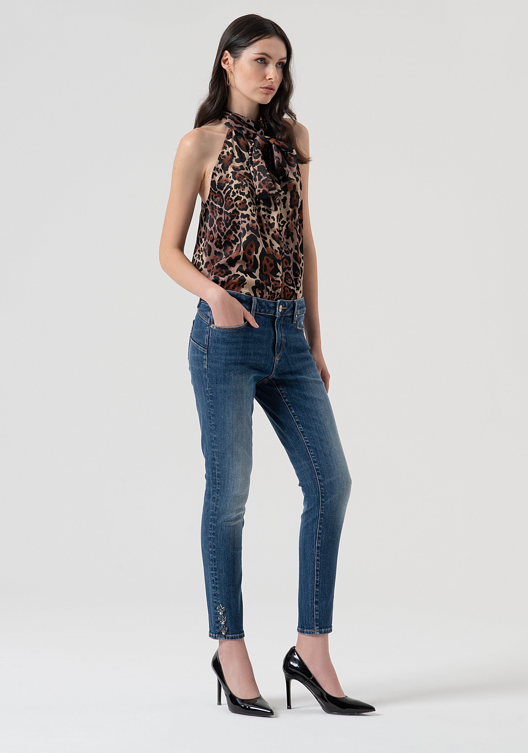 Jeans slim fit with push-up effect made in denim with middle wash Fracomina FR25WV8000D401P2-A99-3