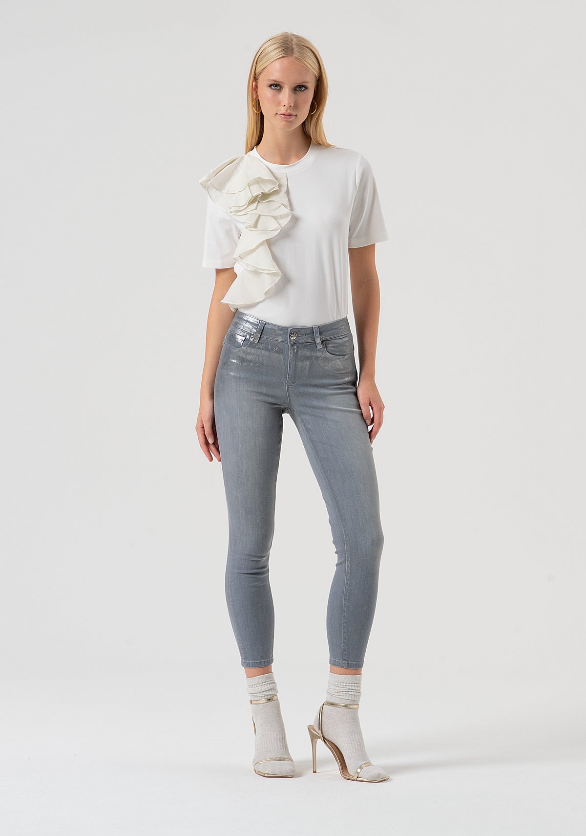 Jeans slim fit with push-up effect made in grey denim with coating 