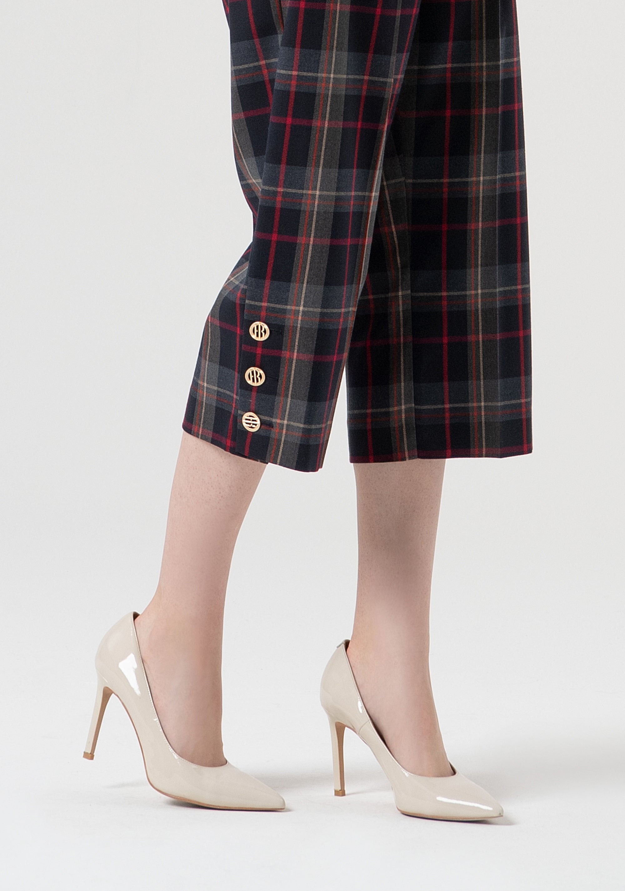 Carrot pant cropped made in tartan fabric Fracomina FR25WV9006W45995-T62-3