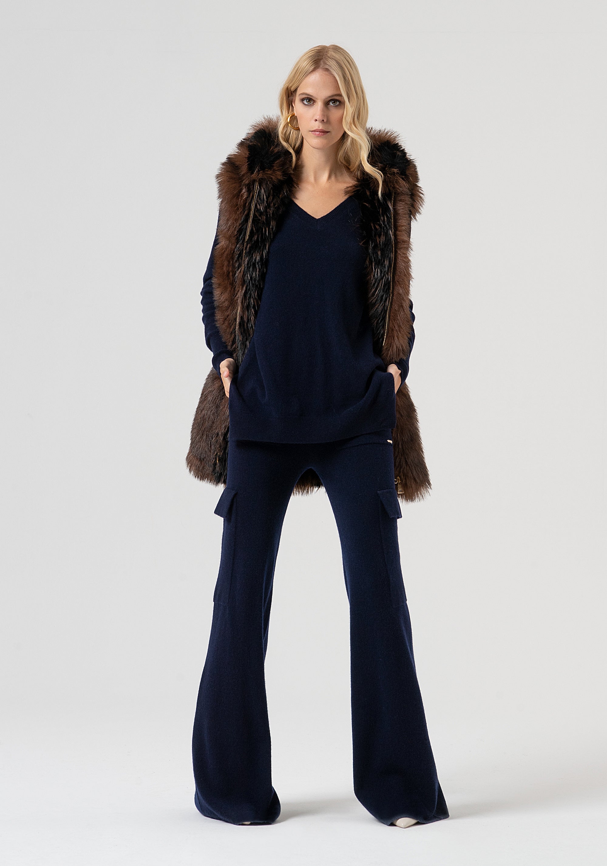 Knitted pant flare made in wool Fracomina FR25WVC009K47301-117-4