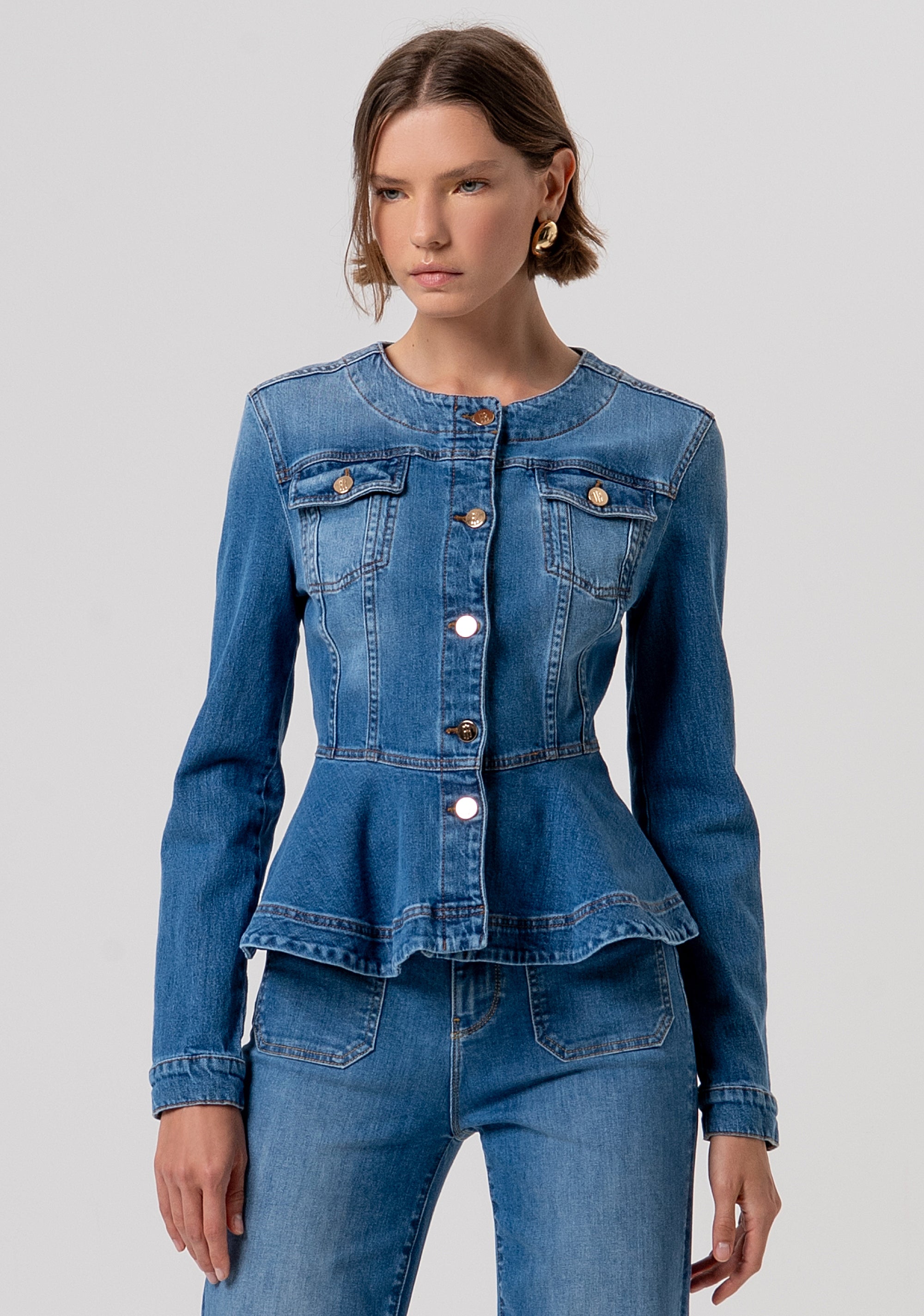 Jacket slim fit made in denim with middle wash FR26SJ4007D40902
