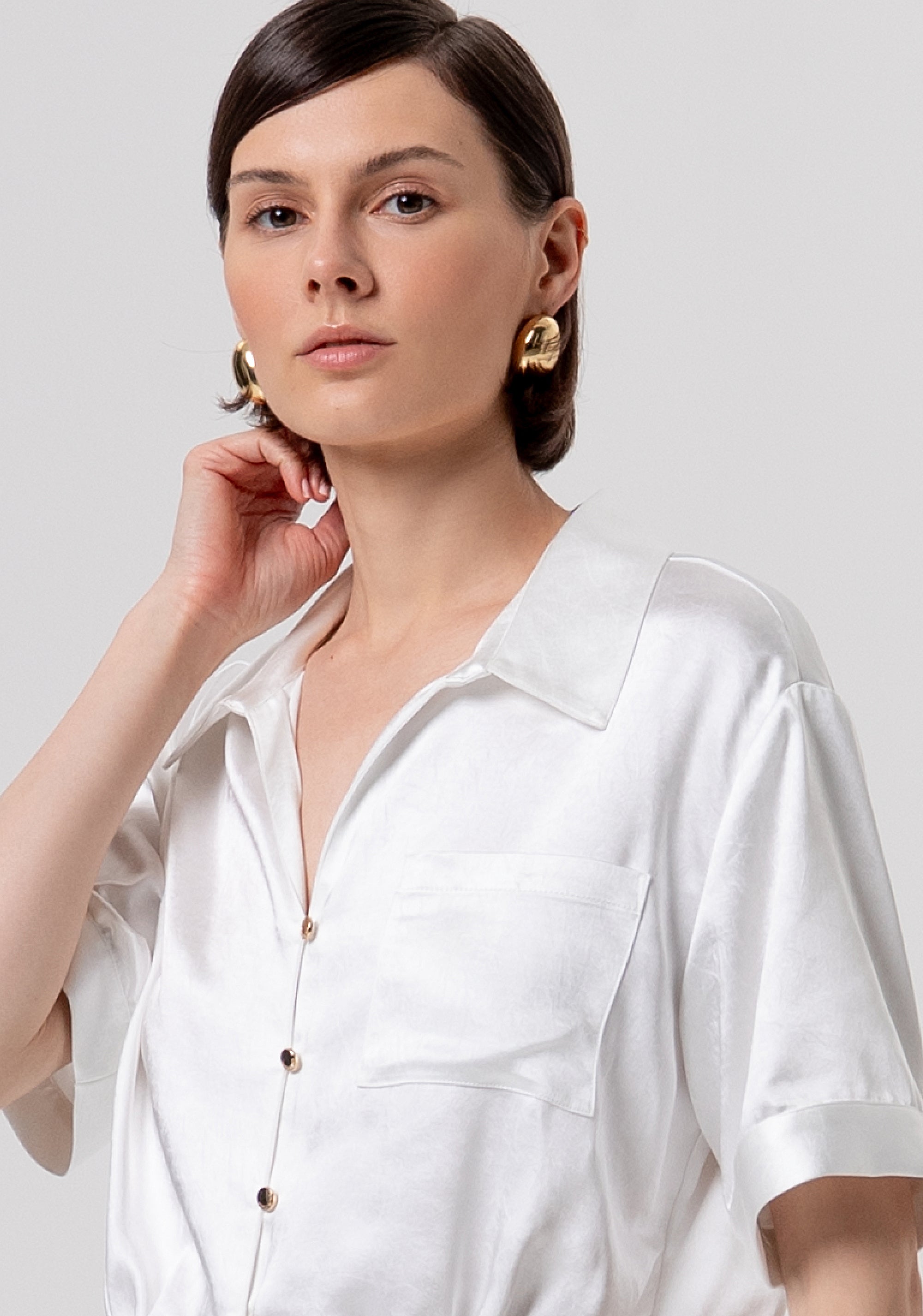 Shirt cropped made in satin with bow Fracomina FR26ST6036W41101-108-2