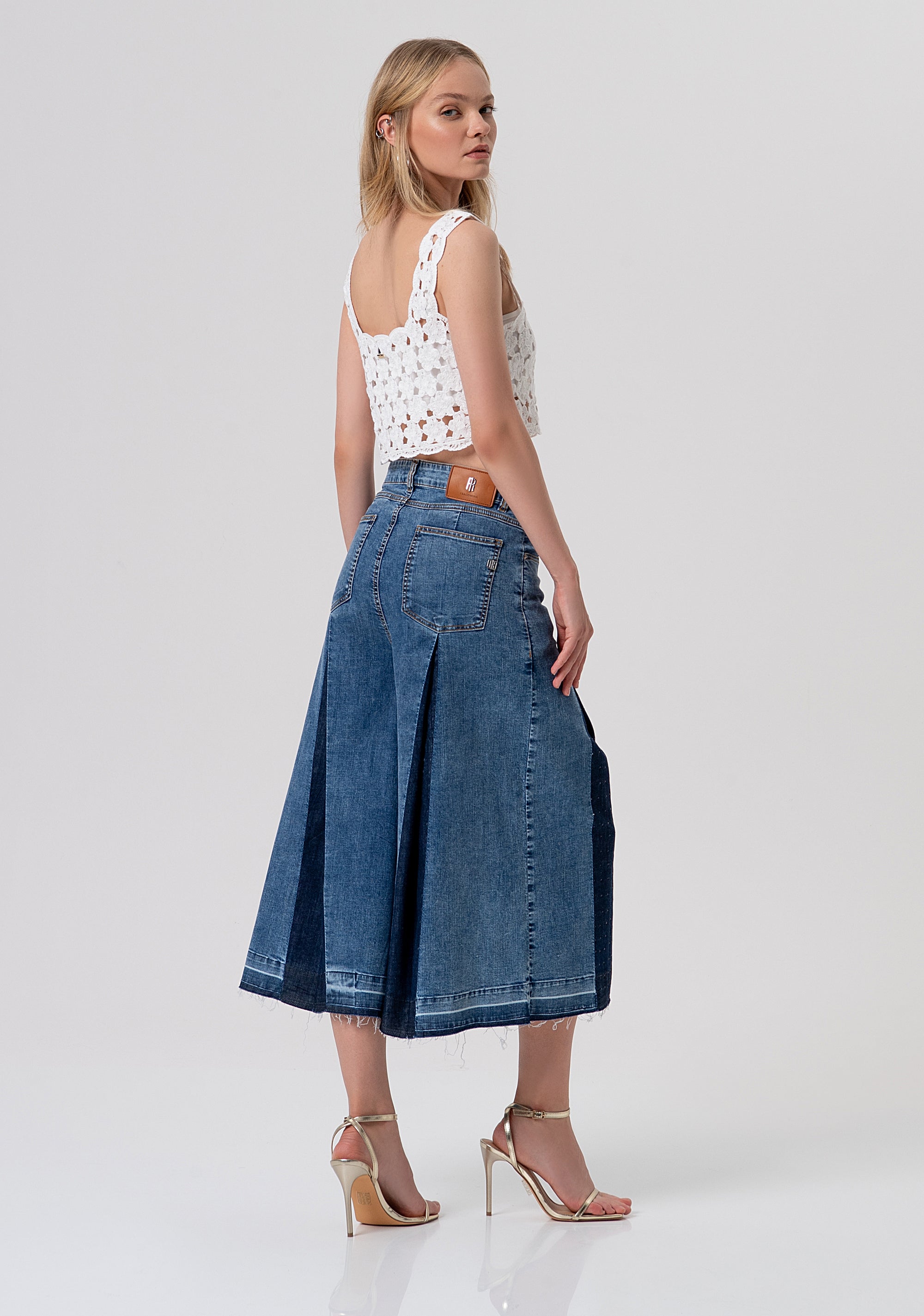 Bermuda flare made in denim with raw wash details Fracomina FR26SVB006D466R9-349-3