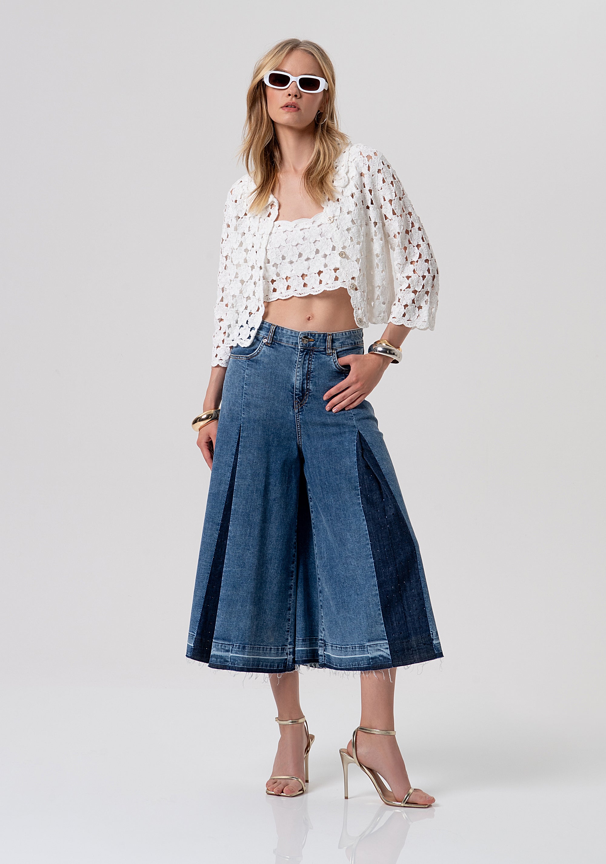 Bermuda flare made in denim with raw wash details Fracomina FR26SVB006D466R9-349-4