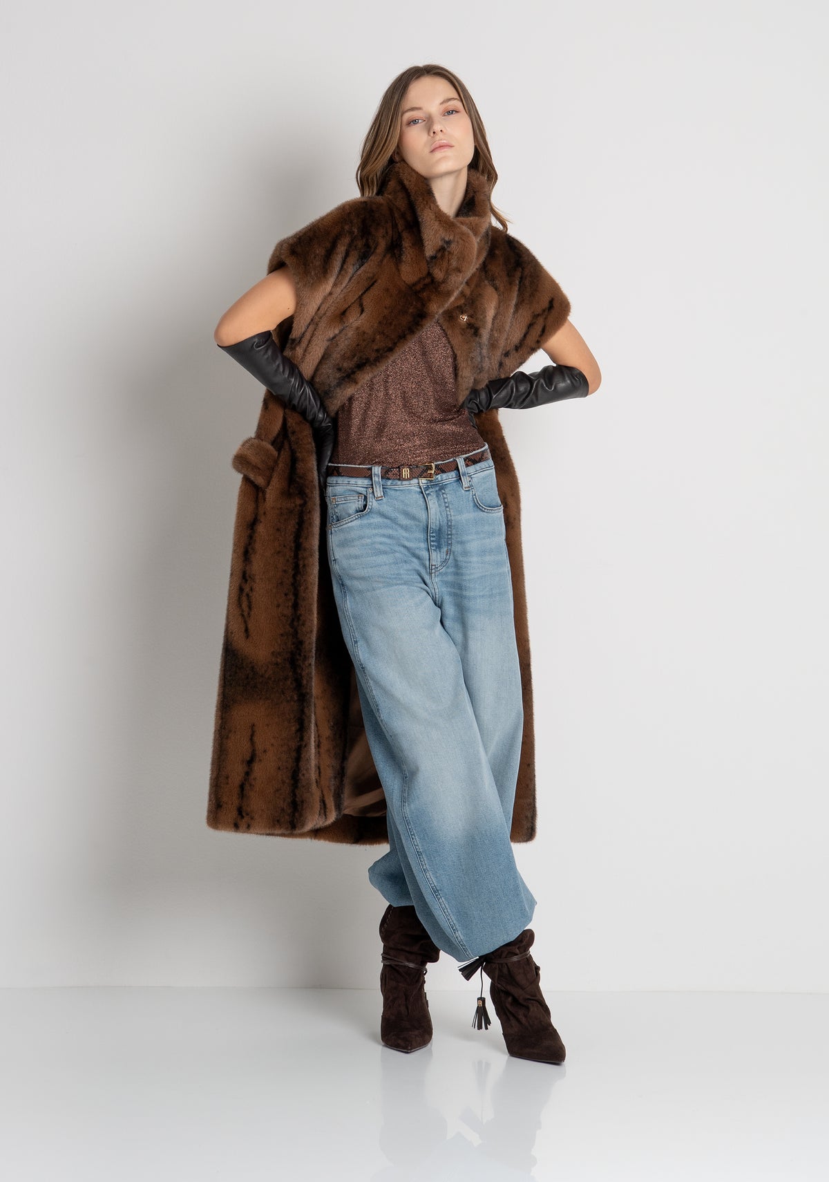 Long sleeveless jacket made in fake fur Fracomina FR26WC4009O44501-M57