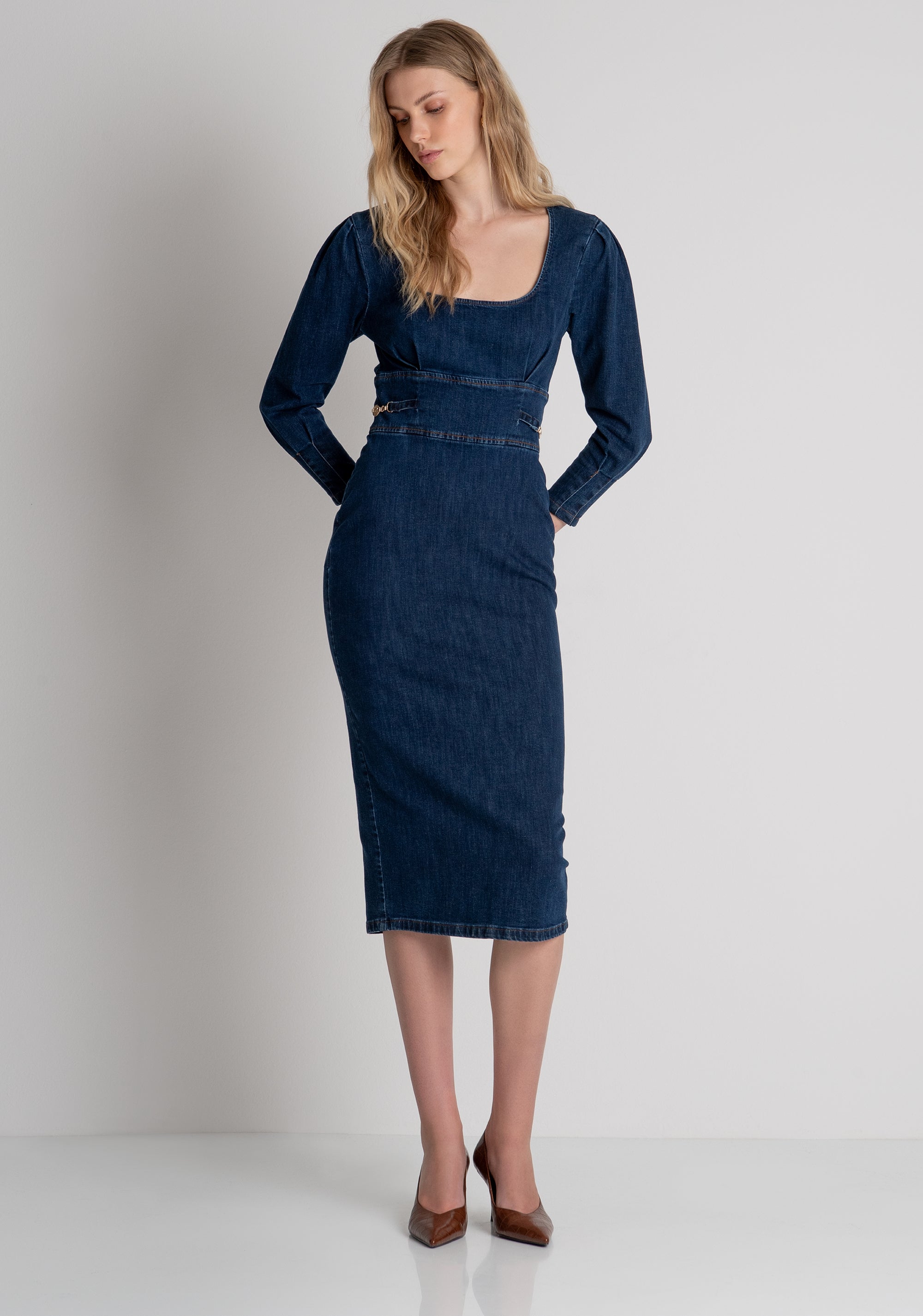 Dress slim fit middle length made in denim with middle wash Fracomina FR26WD4003D47602-987-2