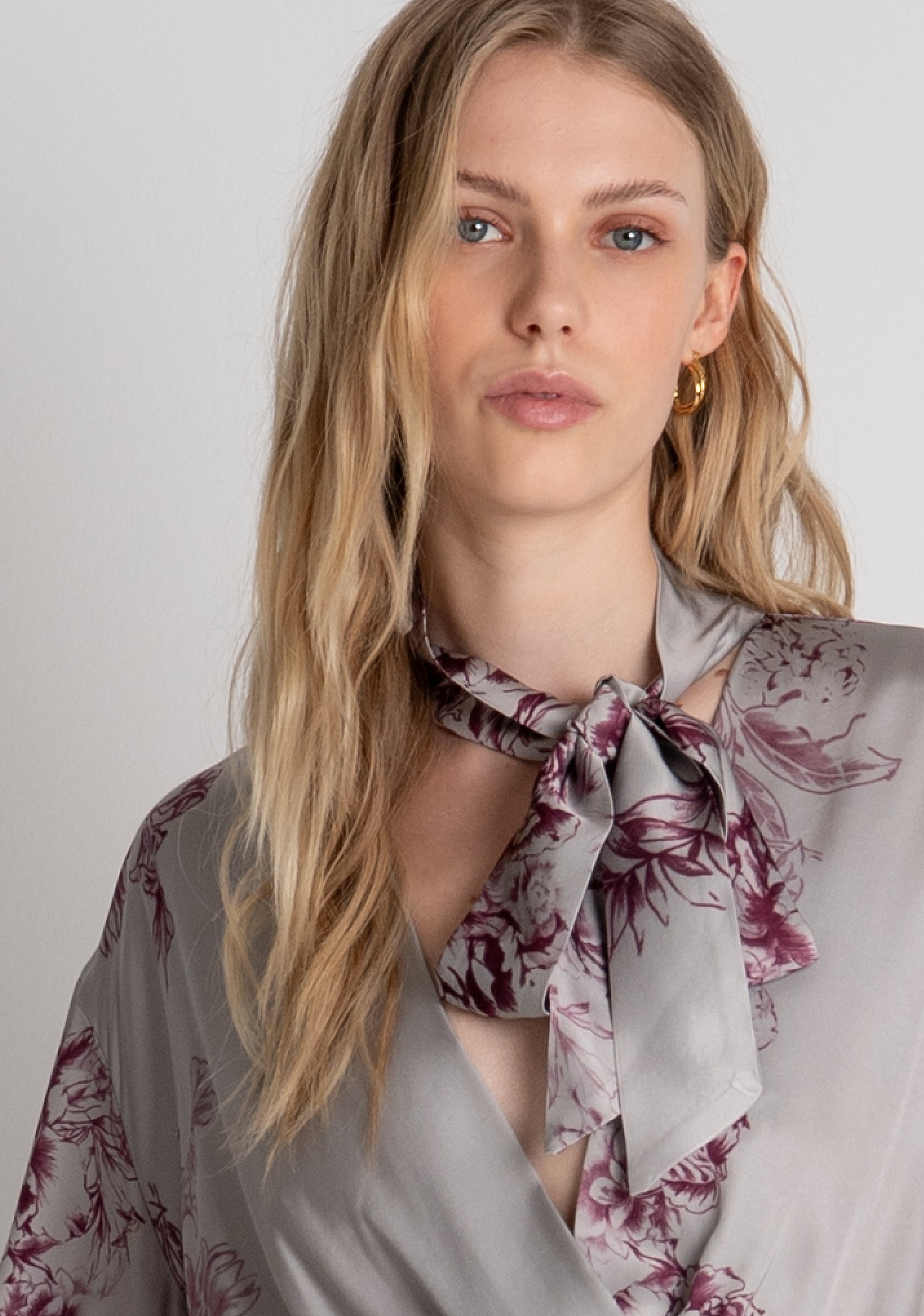 Blouse cropped with flowery pattern Fracomina FR26WT1024W583K2-179-3