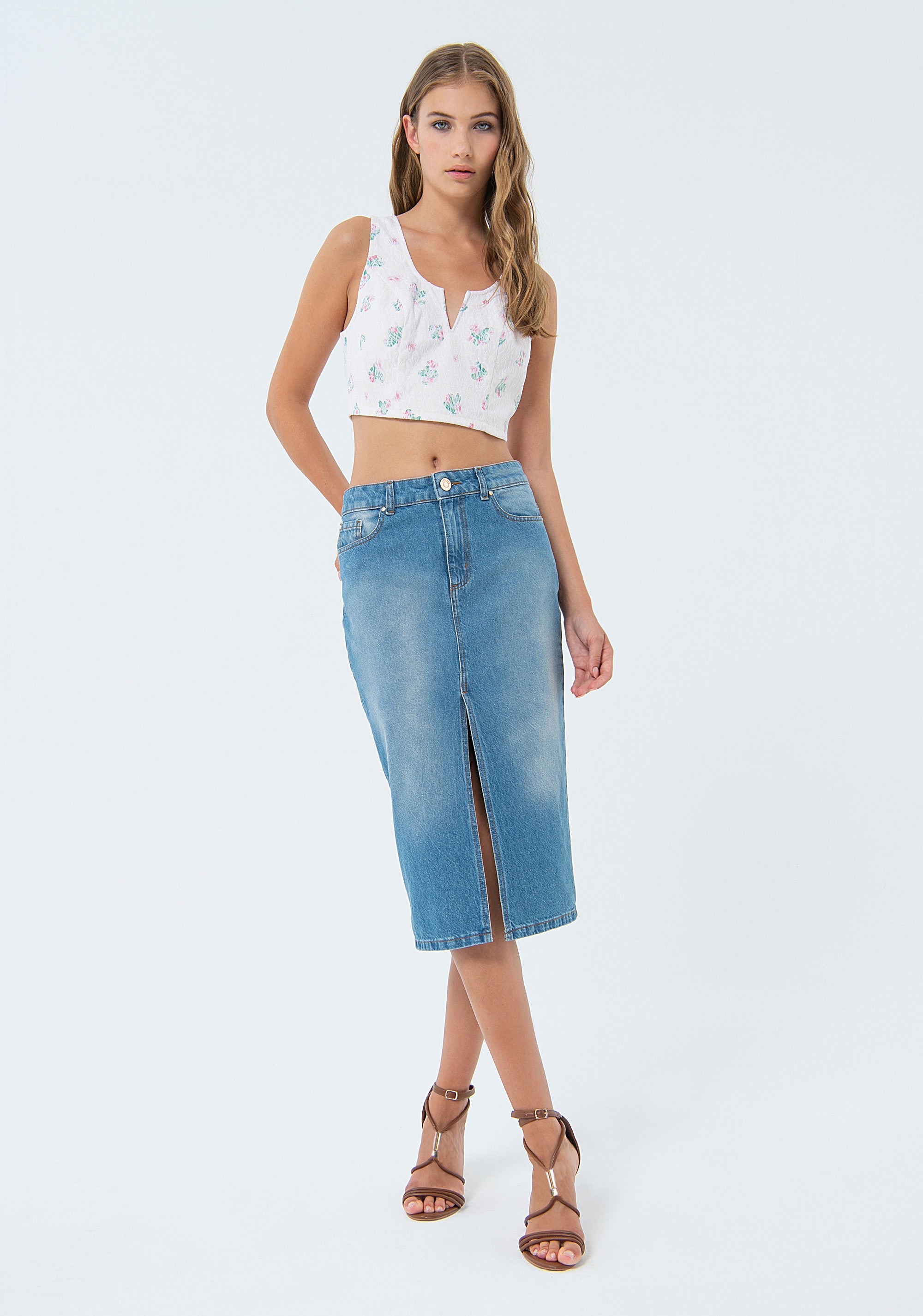 Skirt straight fit made in denim with middle wash Fracomina FS24SG2005D40093-365-1_035cf65a-b863-4032-95e0-eb98ebedba07