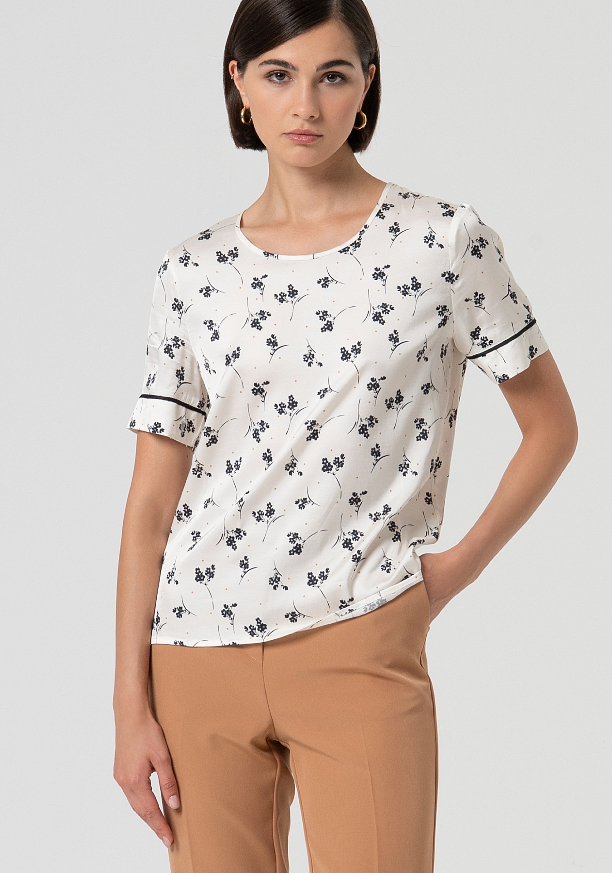 Blouse regular fit with flowery pattern Fracomina FS25ST1004W732T8-324-1