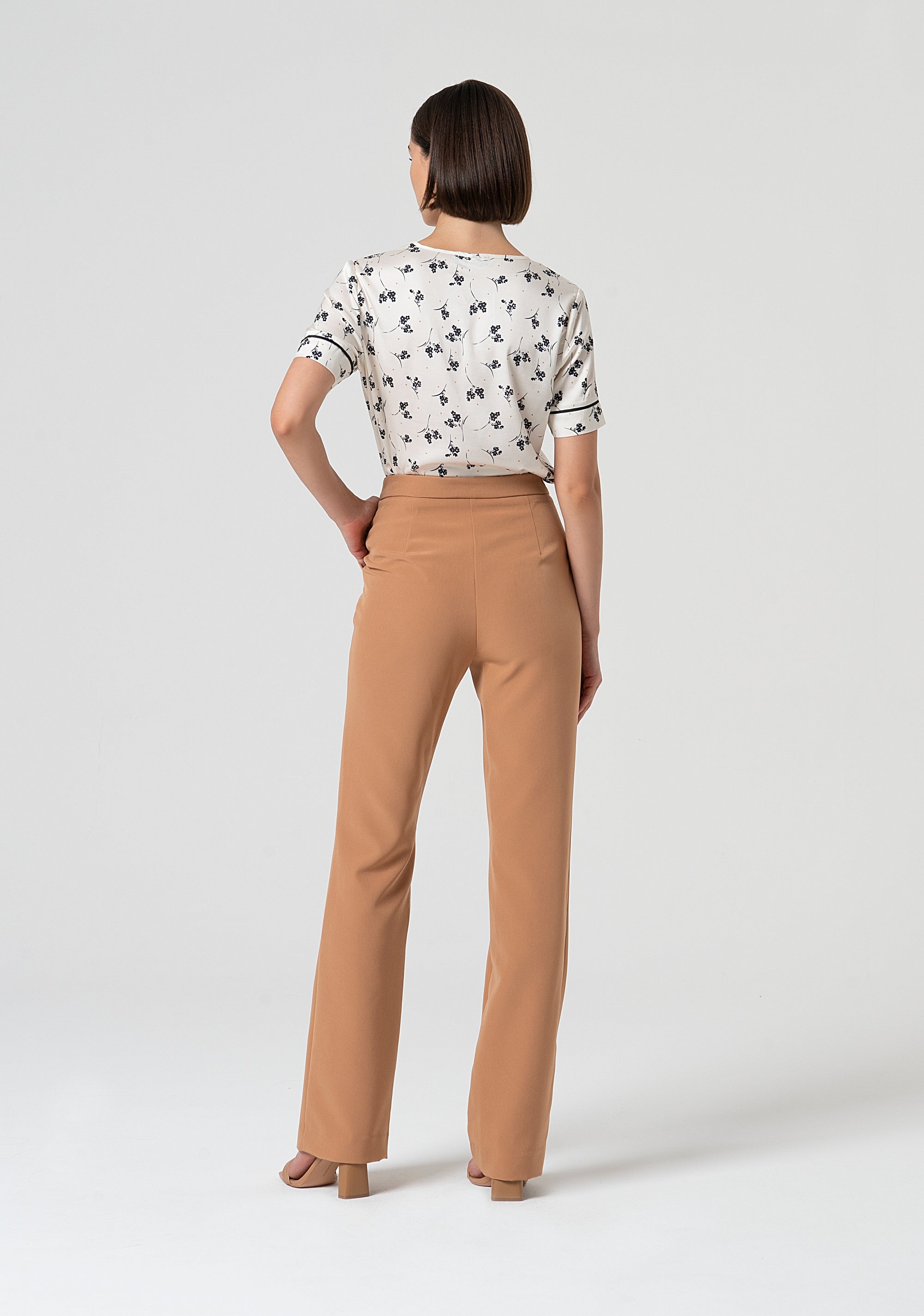 Bootcut pant made in shiny stretch fabric Fracomina FS25SVA001W42901-E11-4