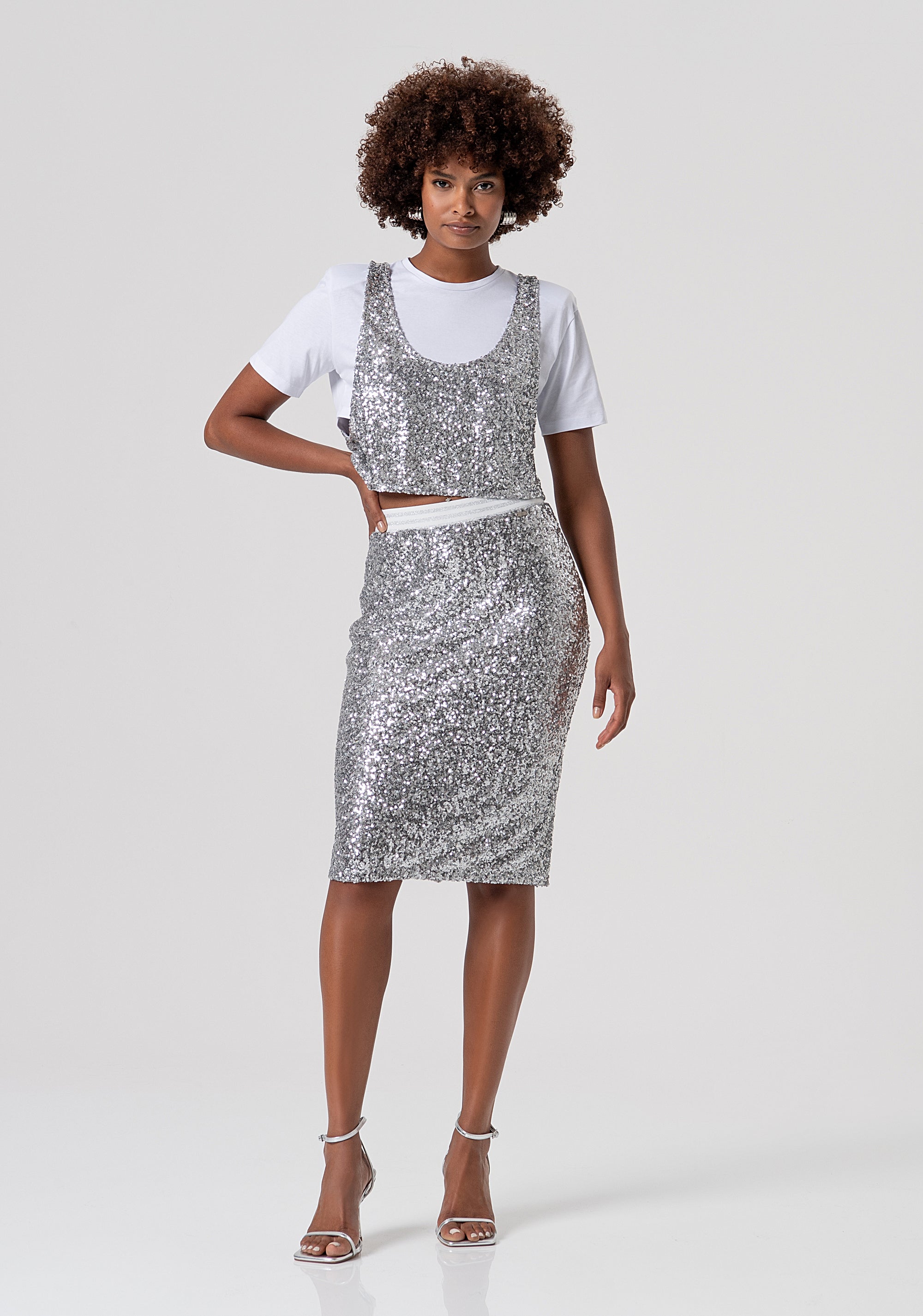 Skirt slim fit middle length made with sequins Fracomina FS26SG2002W439N6-389-1