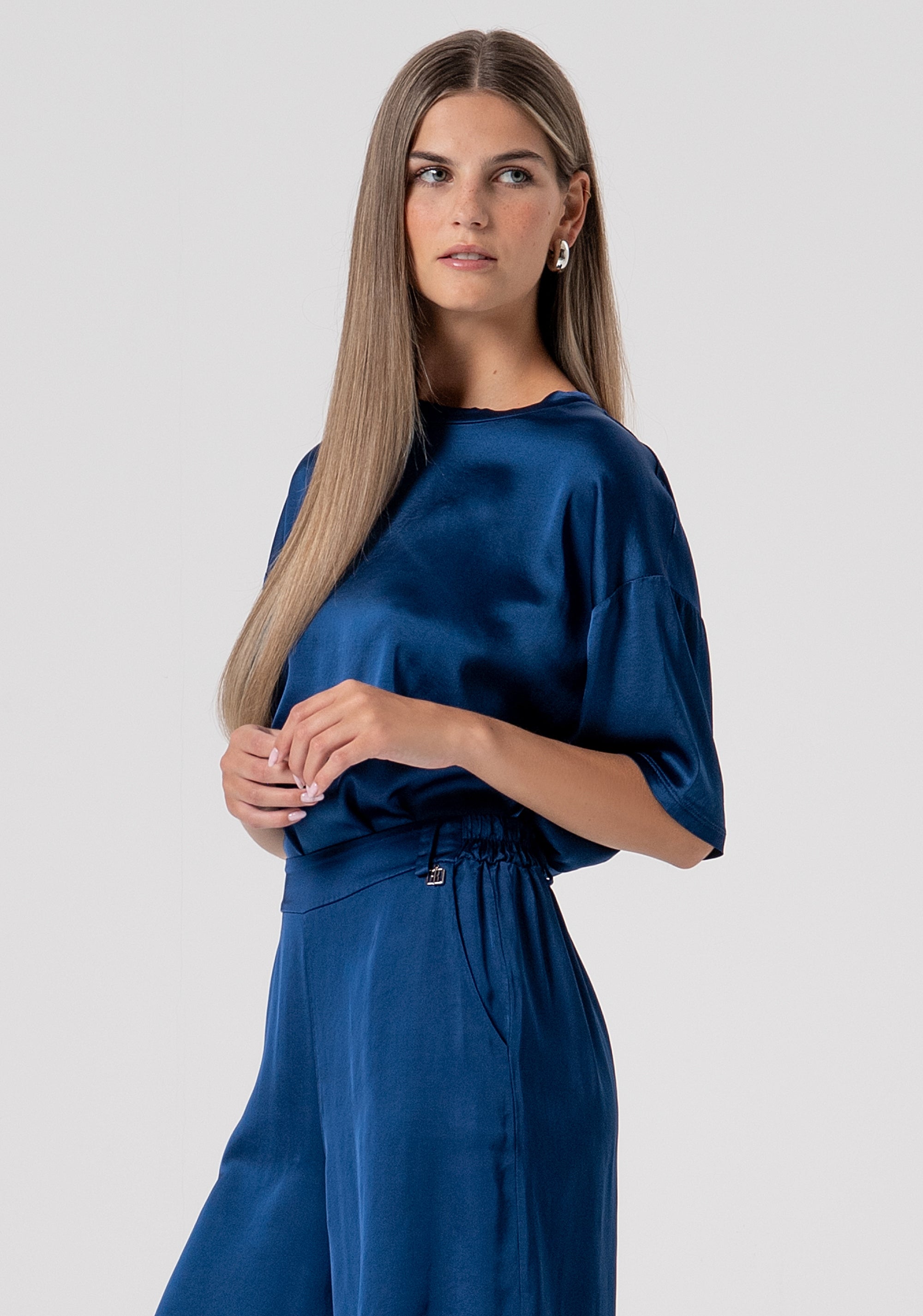 Bermuda flare made in viscose satin Fracomina FS26SV6008W41301-064-2
