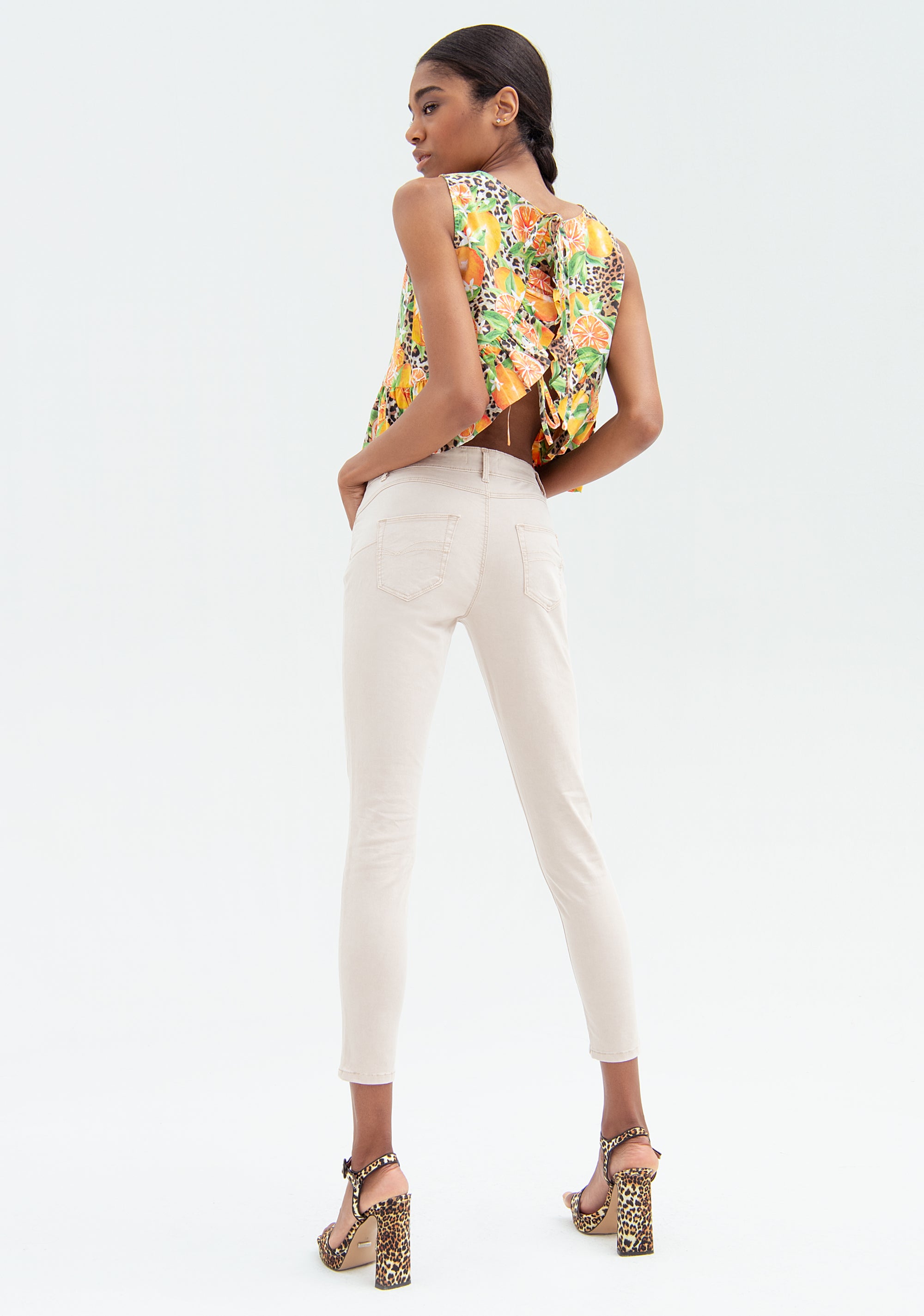 Jeans slim fit made in gabardine with push-up effect Fracomina FR22SV8002W40101-251_4