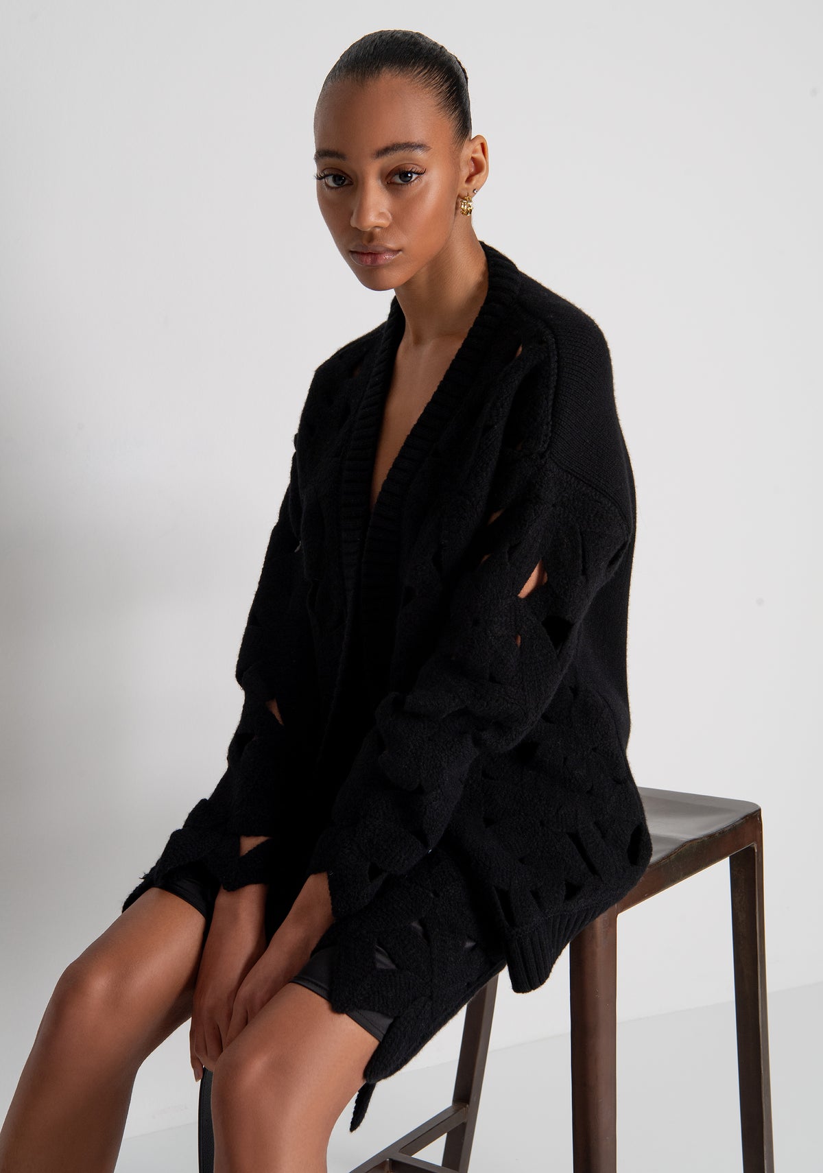 Knitted cardigan regular fit, opened, with macrame manufacture made in merinos wool Fracomina B126WT8070K567R6-053