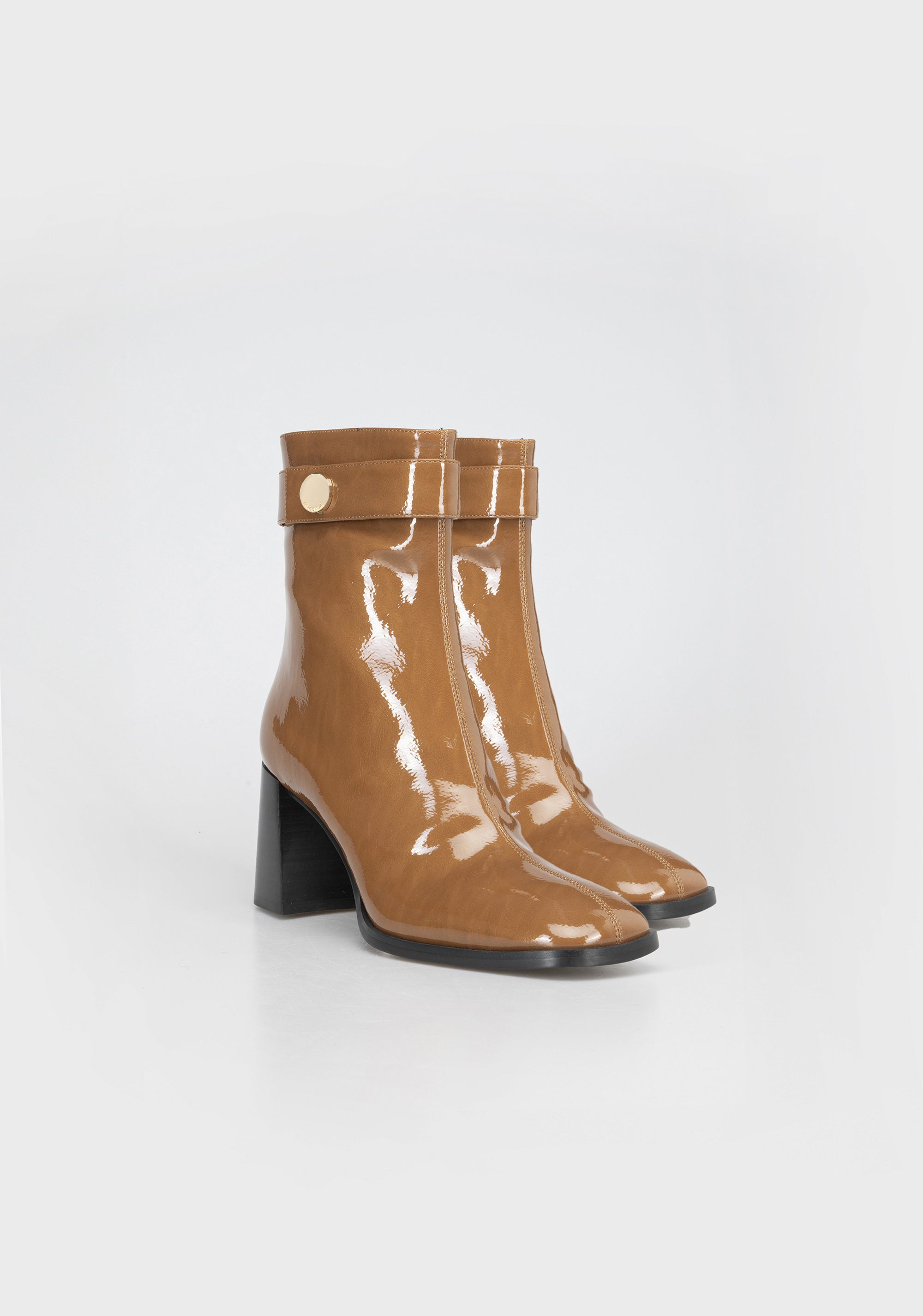 Glamorous Patent Leather Ankle Boots with Block Heel and Gold Detail Fracomina F825WS5003P44501-A25_3_1499c202-3339-460e-8dd7-5f2088b781e4