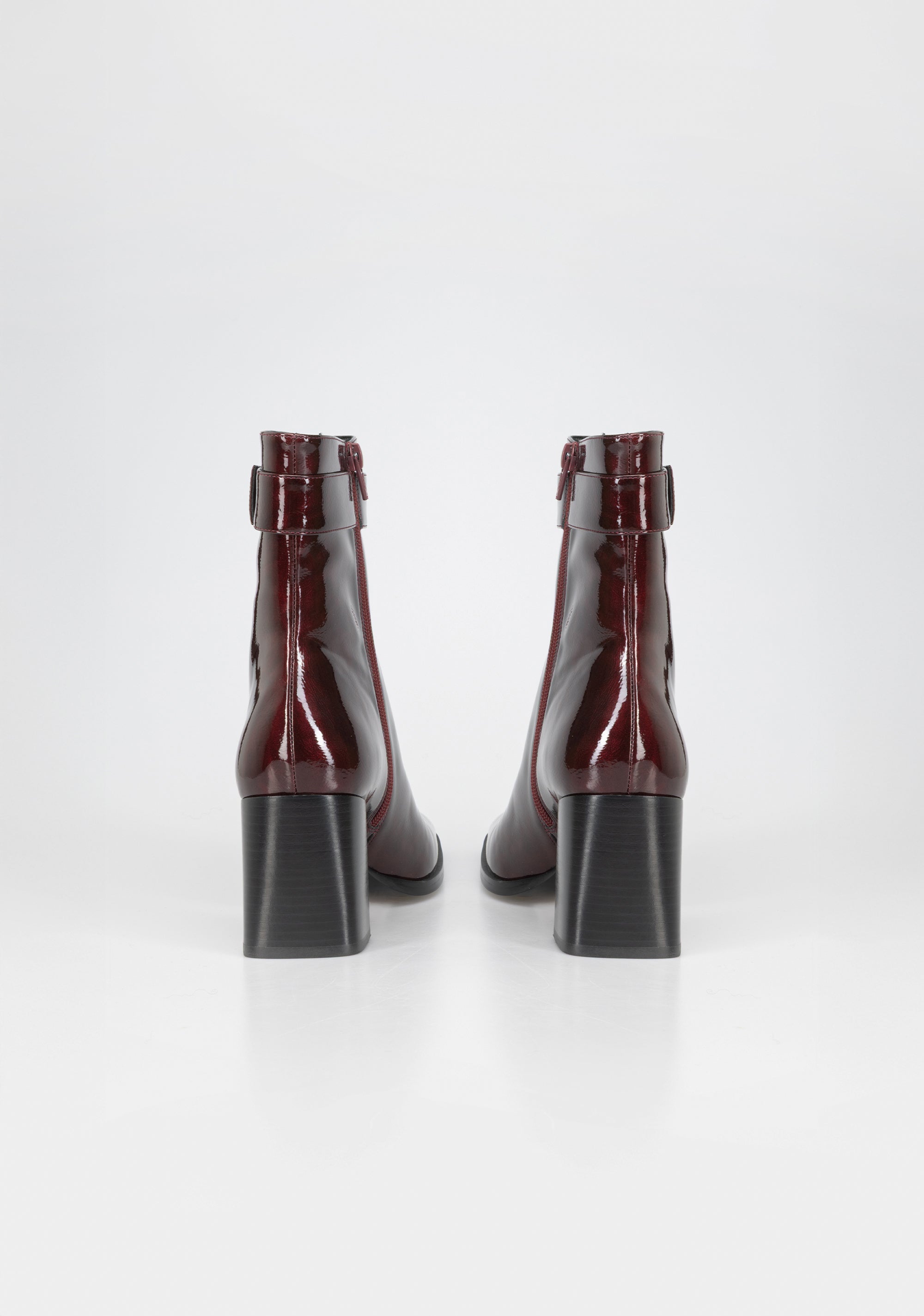 Glamorous Patent Leather Ankle Boots with Block Heel and Gold Detail Fracomina F825WS5003P44501-H75_4_8a44009f-02d7-4bba-8914-2eae5fb28ce3