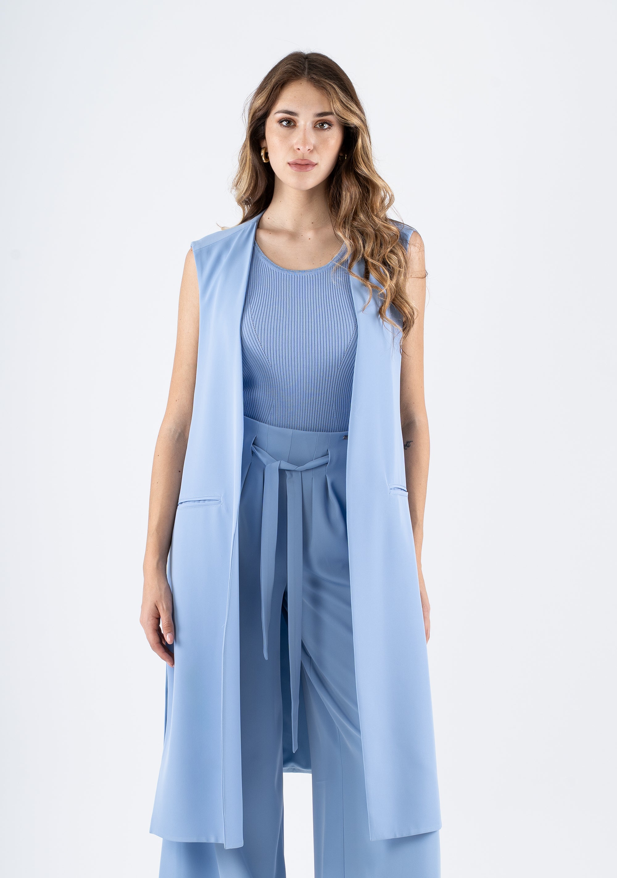 Long Sleeveless Vest in Coral Flowing Fabric Fracomina FI25SJ3002W47601-252_2