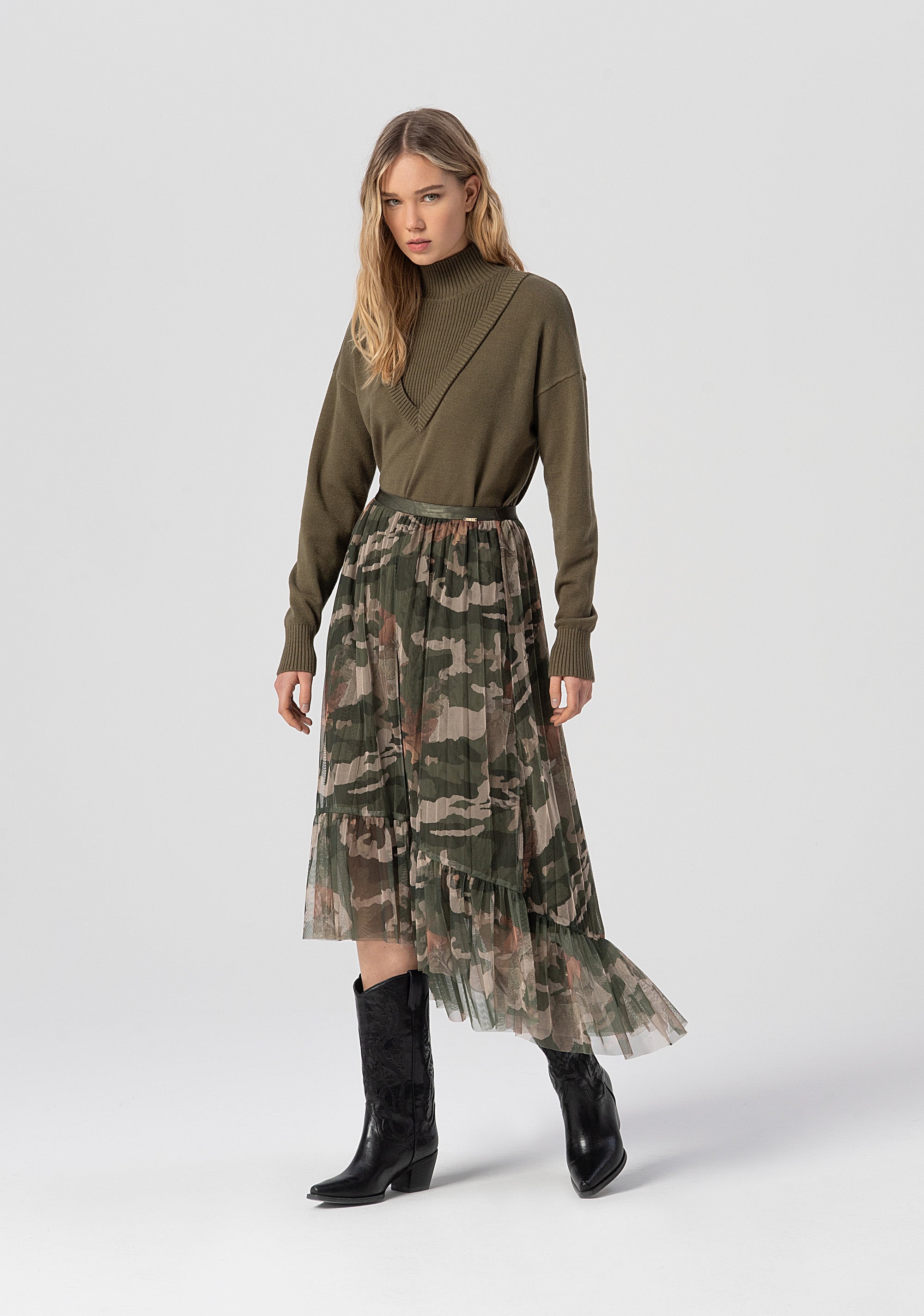 Flared skirt middle length made in georgette with mimetic pattern Fracomina FJ25WG2003W529B7-T72-1
